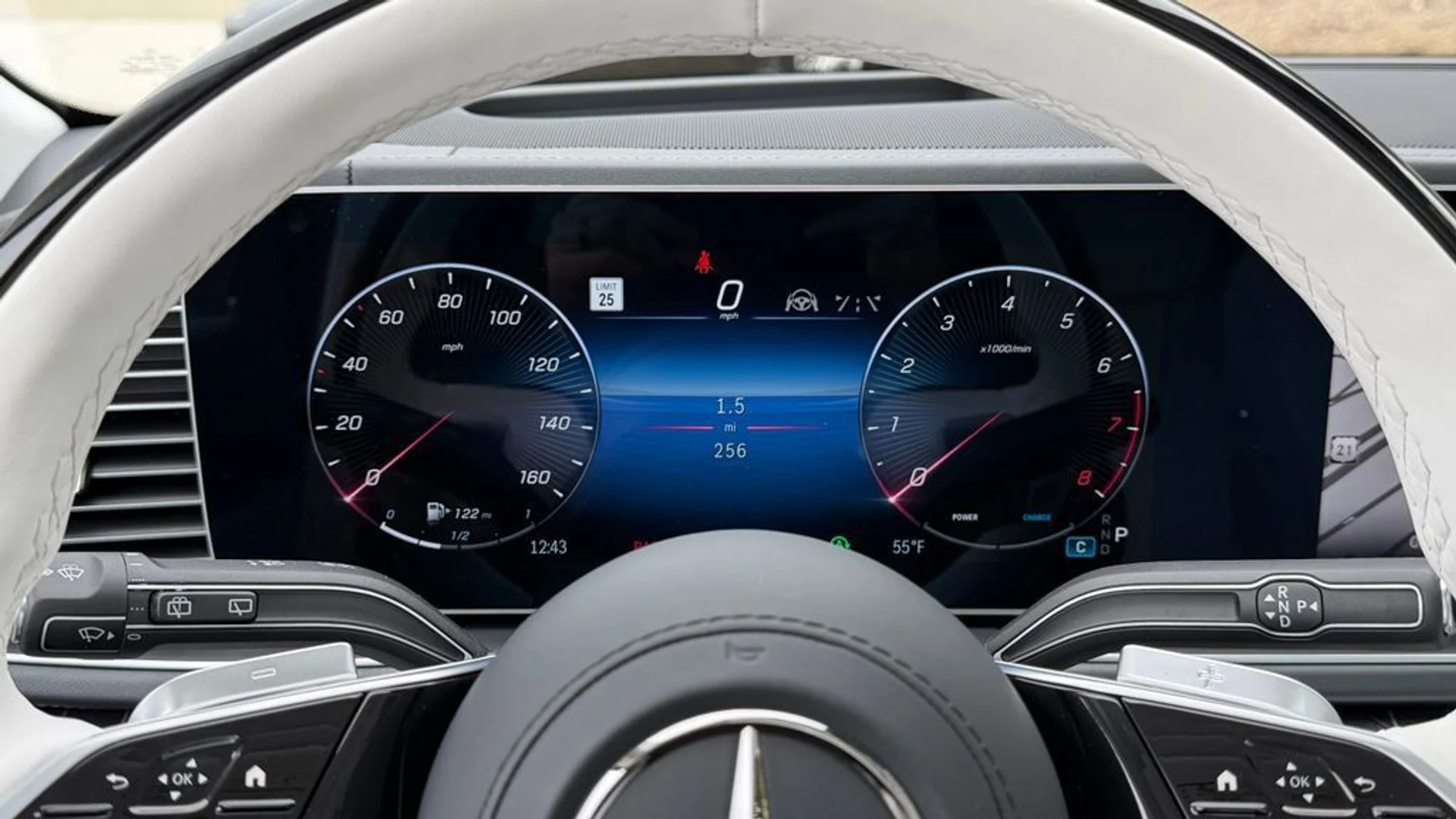 mph017_3663114471_fa4f156a22d444fdbfaab9e2cc6e414b_186481b130