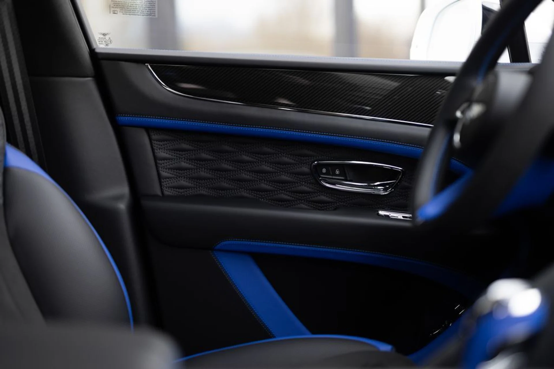 mph017_3665665815_11ba8751f57aa42e20304d78fe9d17e8x_6f8b4e416c