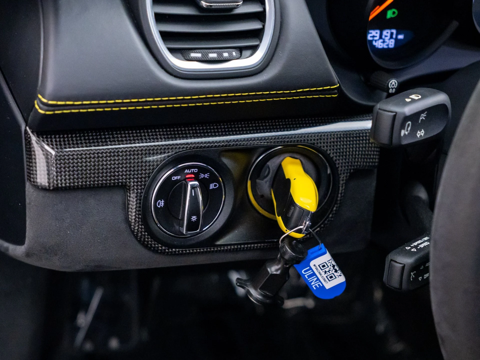 mph017_3666687870_ceb6e768e66833e87354a3d210937263x_783796987f