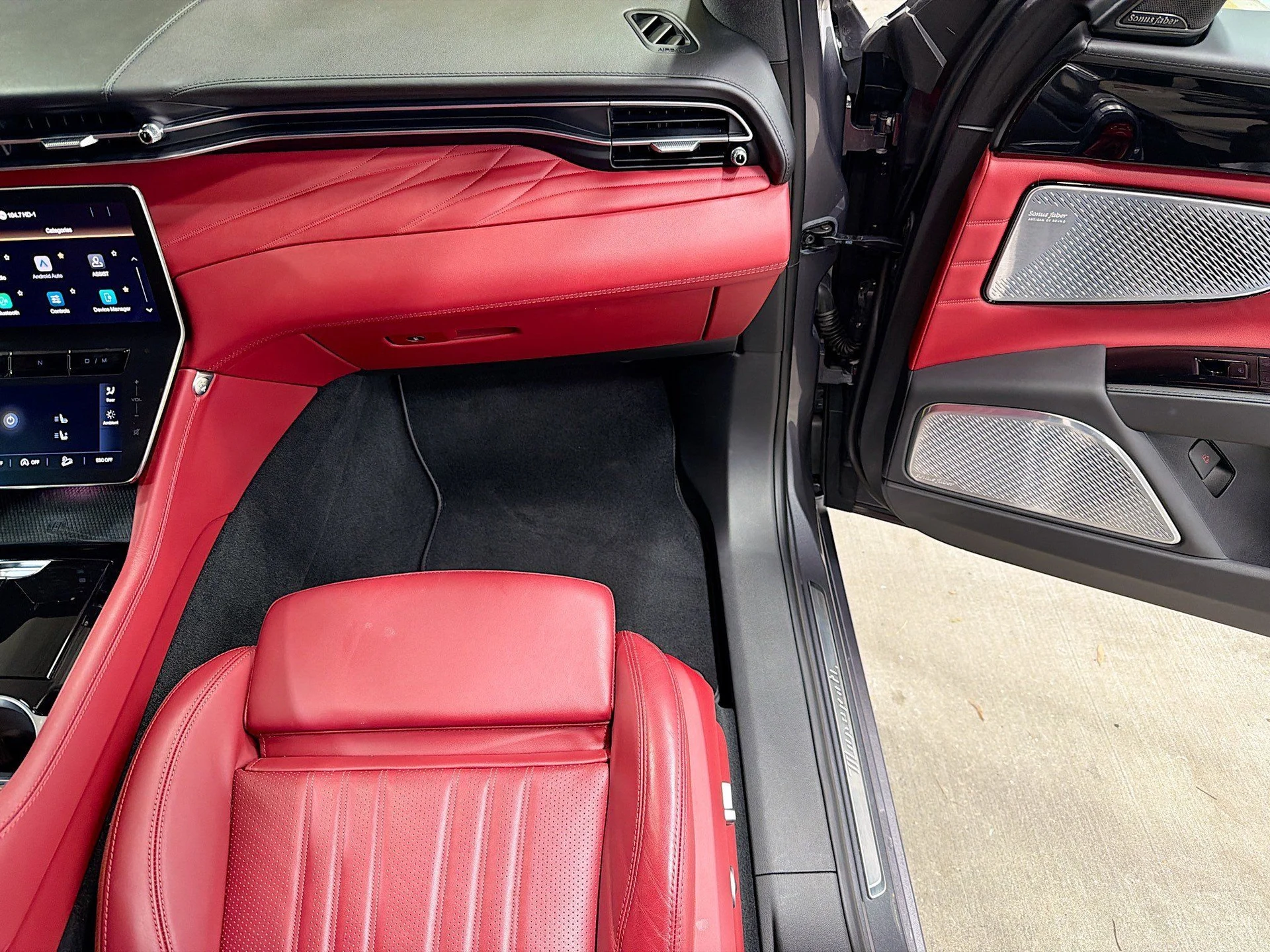 mph017_3667784142_c22f010631860df17e20e5ac79c152b2_81a2765a14