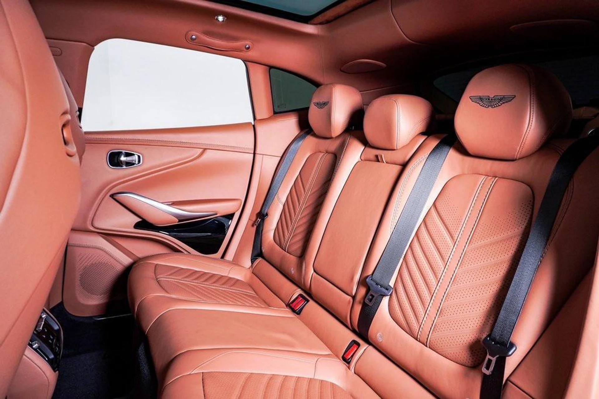 mph017_3681386218_b8is_Knp_L1a_FACBF_Zn0zmb_UQ_7_LAE_797e0977dc