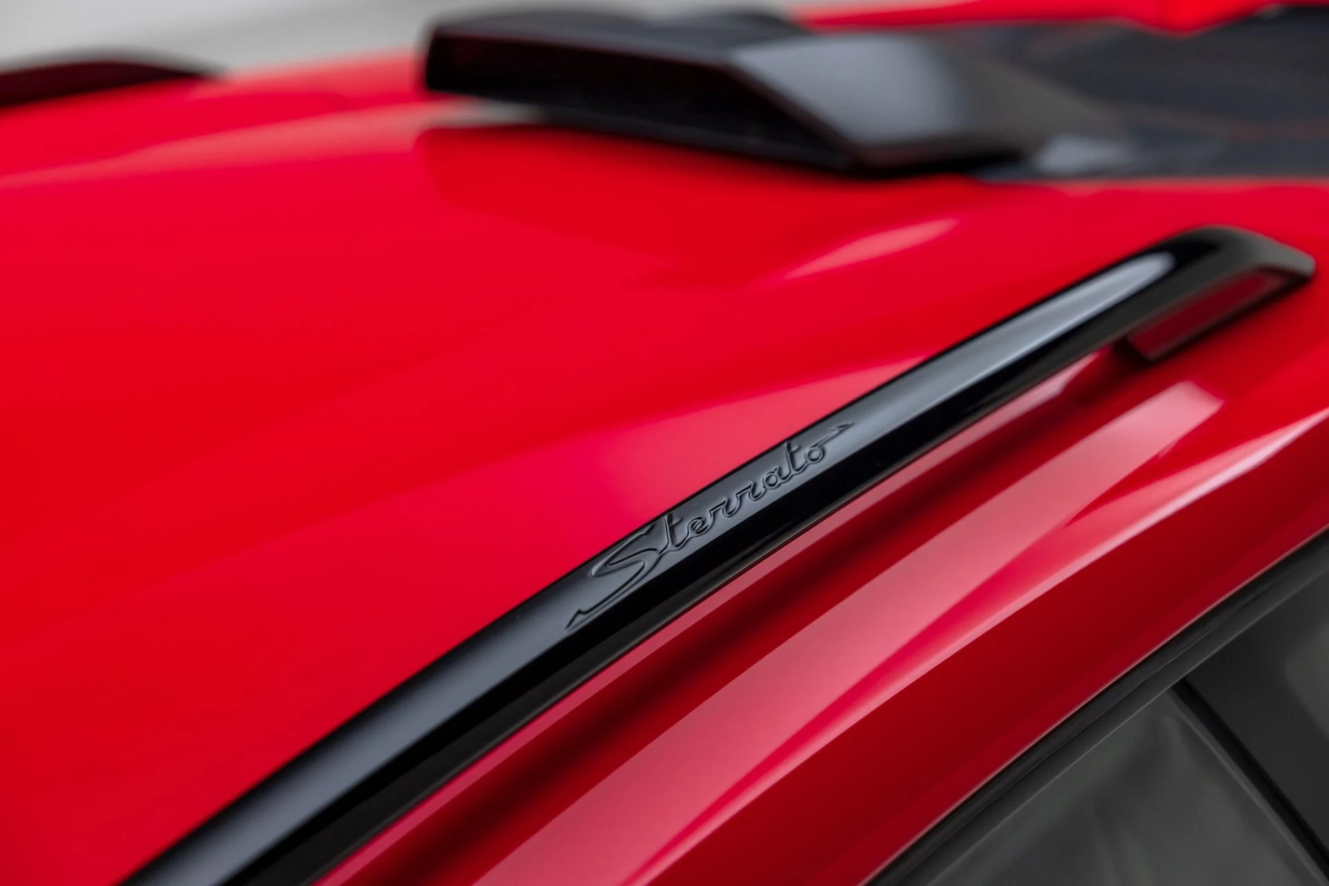 mph017_3681884344_Used_2024_Lamborghini_Huracan_Sterrato_1765391926_7b6b40e9a7