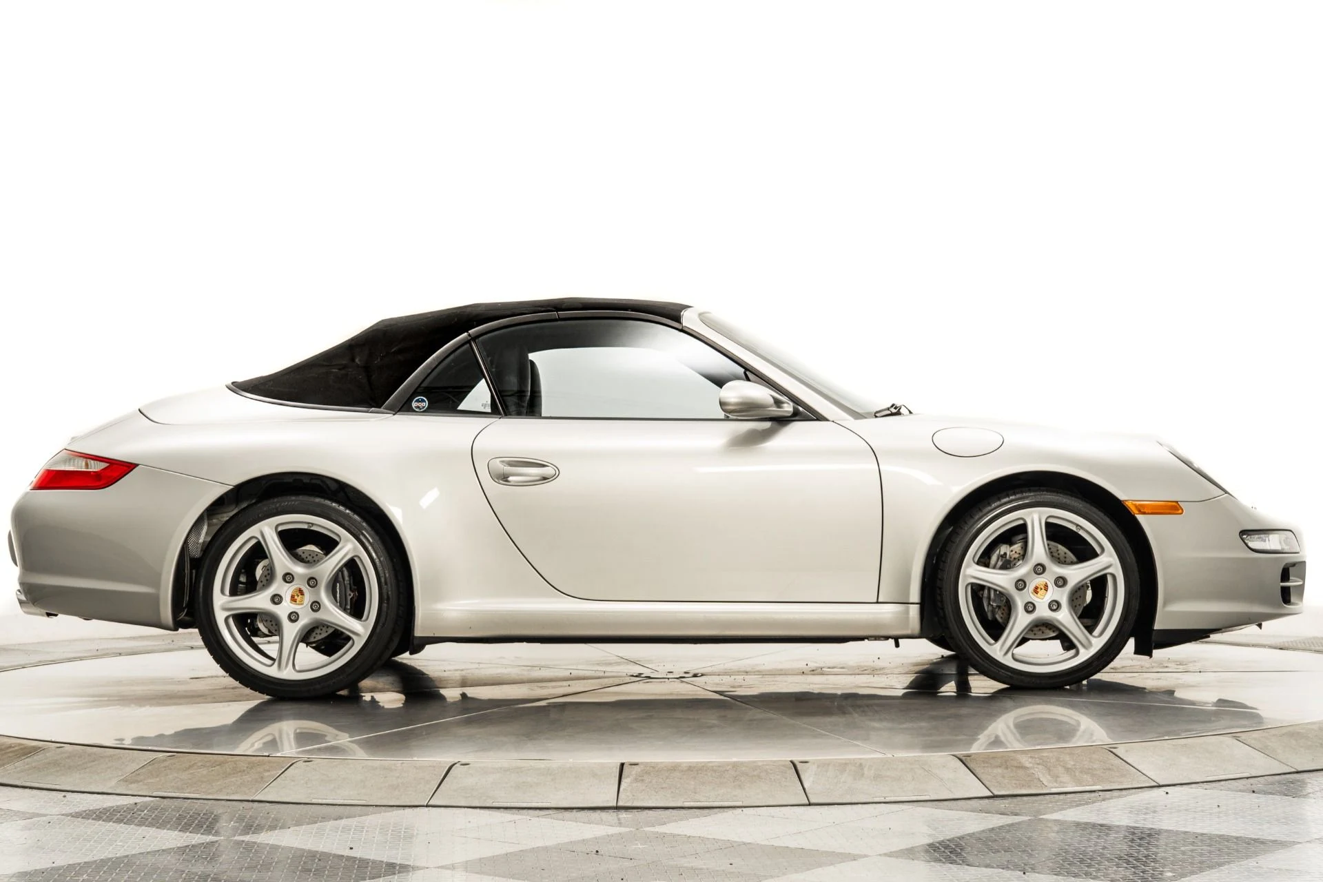 mph017_3687423405_Used_2008_Porsche_911_Carrera_Cabriolet_1759786352_74cfa361d6