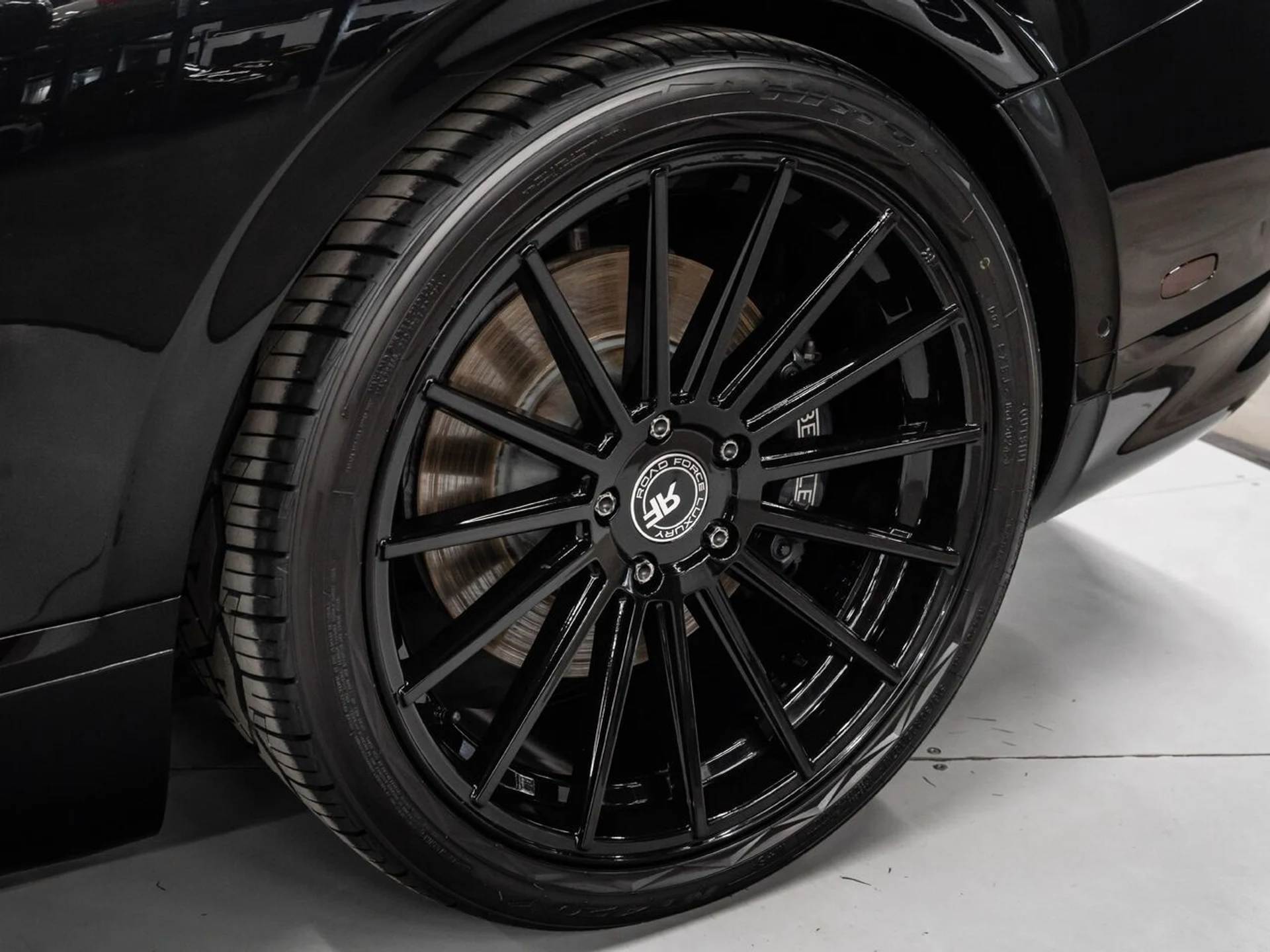 mph017_3702730344_bentley_continental_2022_56fde3f056