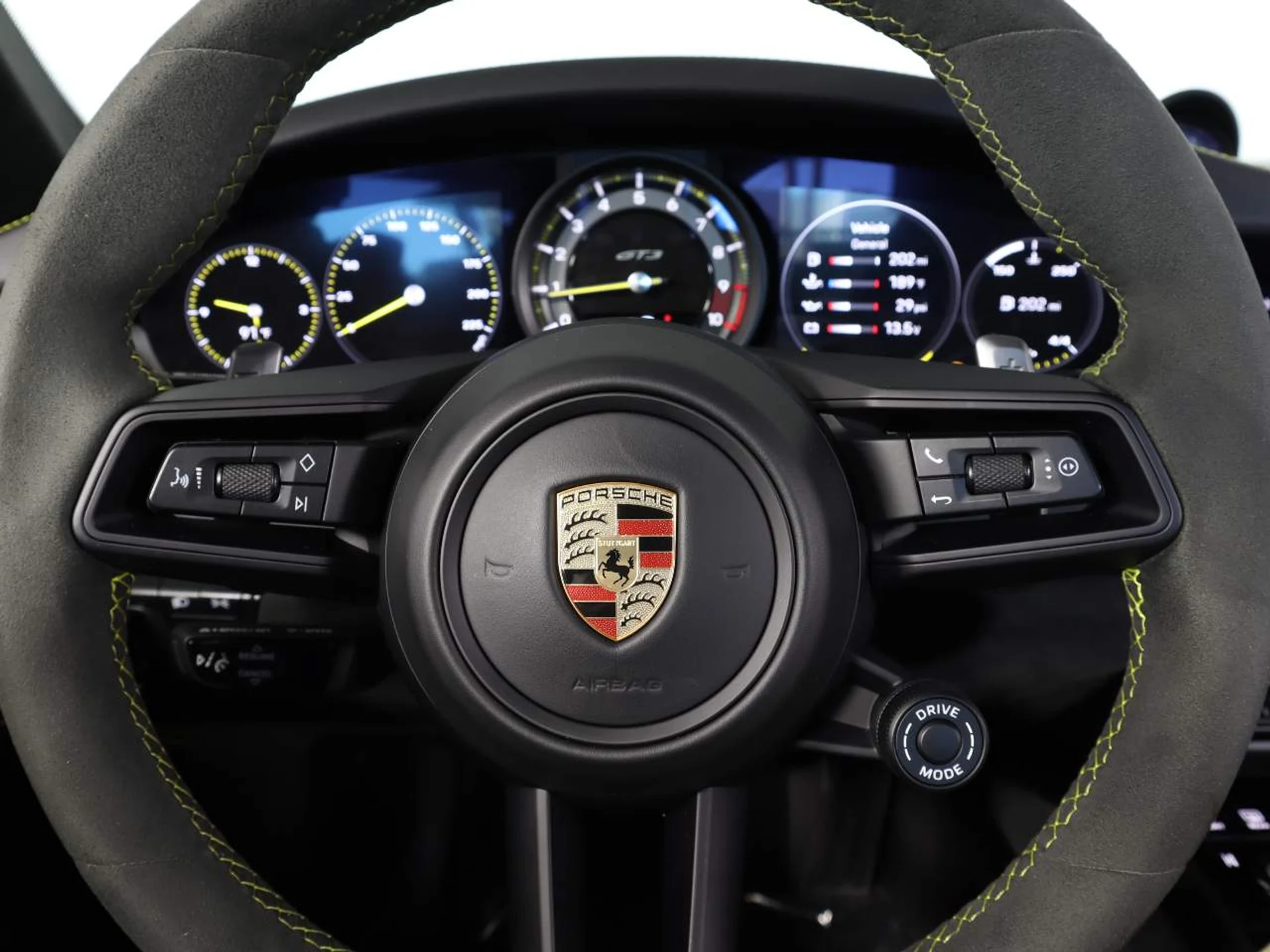 mph017_3712933393_a02f71e642cc8baedd3cccfd787449ef_feabaa343a