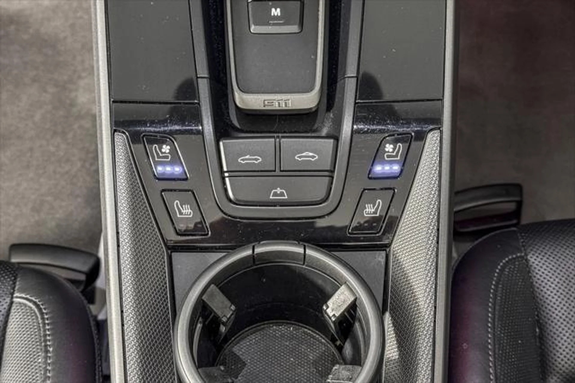 mph017_3715781355_aa_Mc_p_J_cky_Eoe4wh_Zf_YQAY_1_Bn8_c2c5f544b5