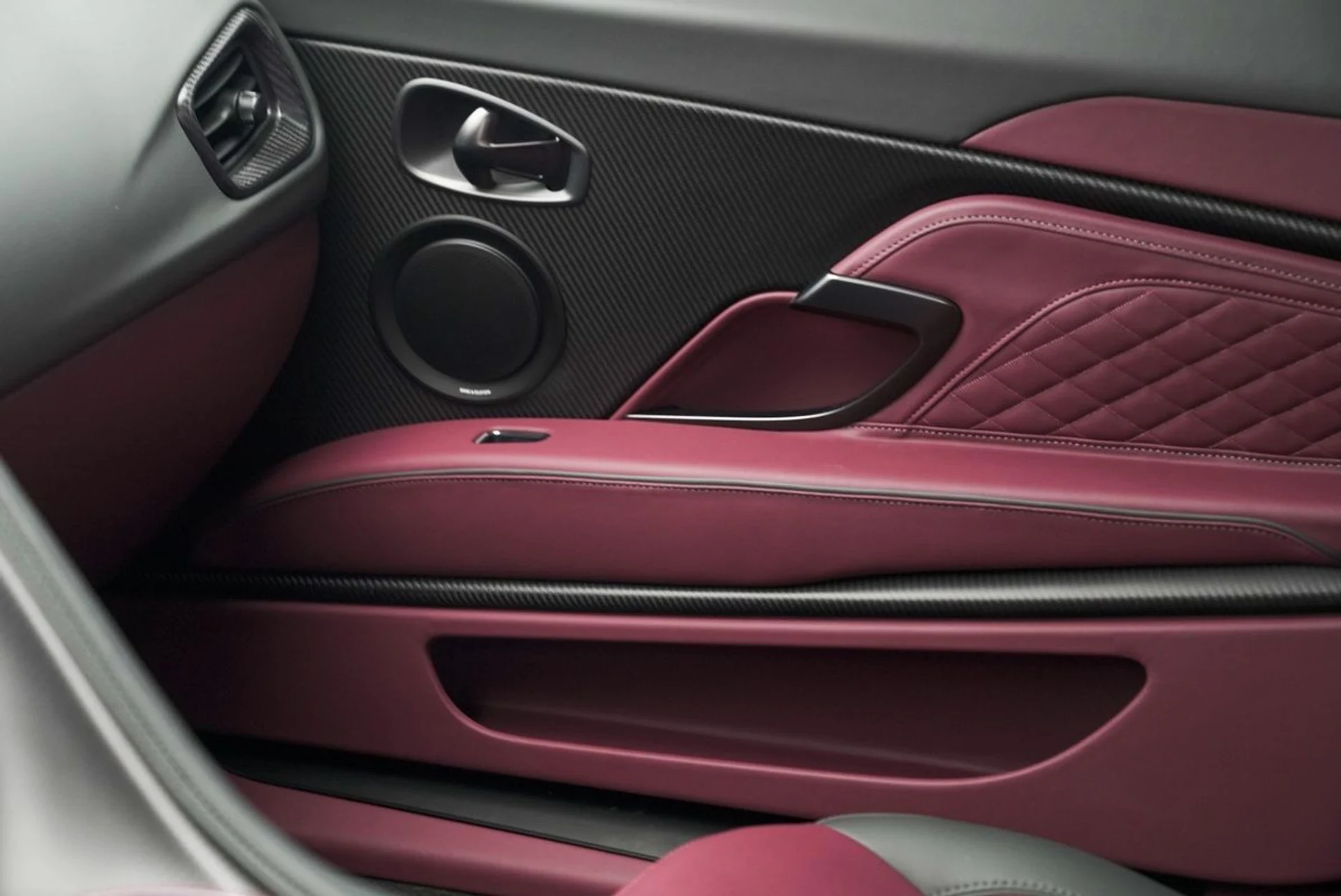 mph017_3718066521_vasqvxvl14j75zndk6m8i4h46dao_3017c5f0a4