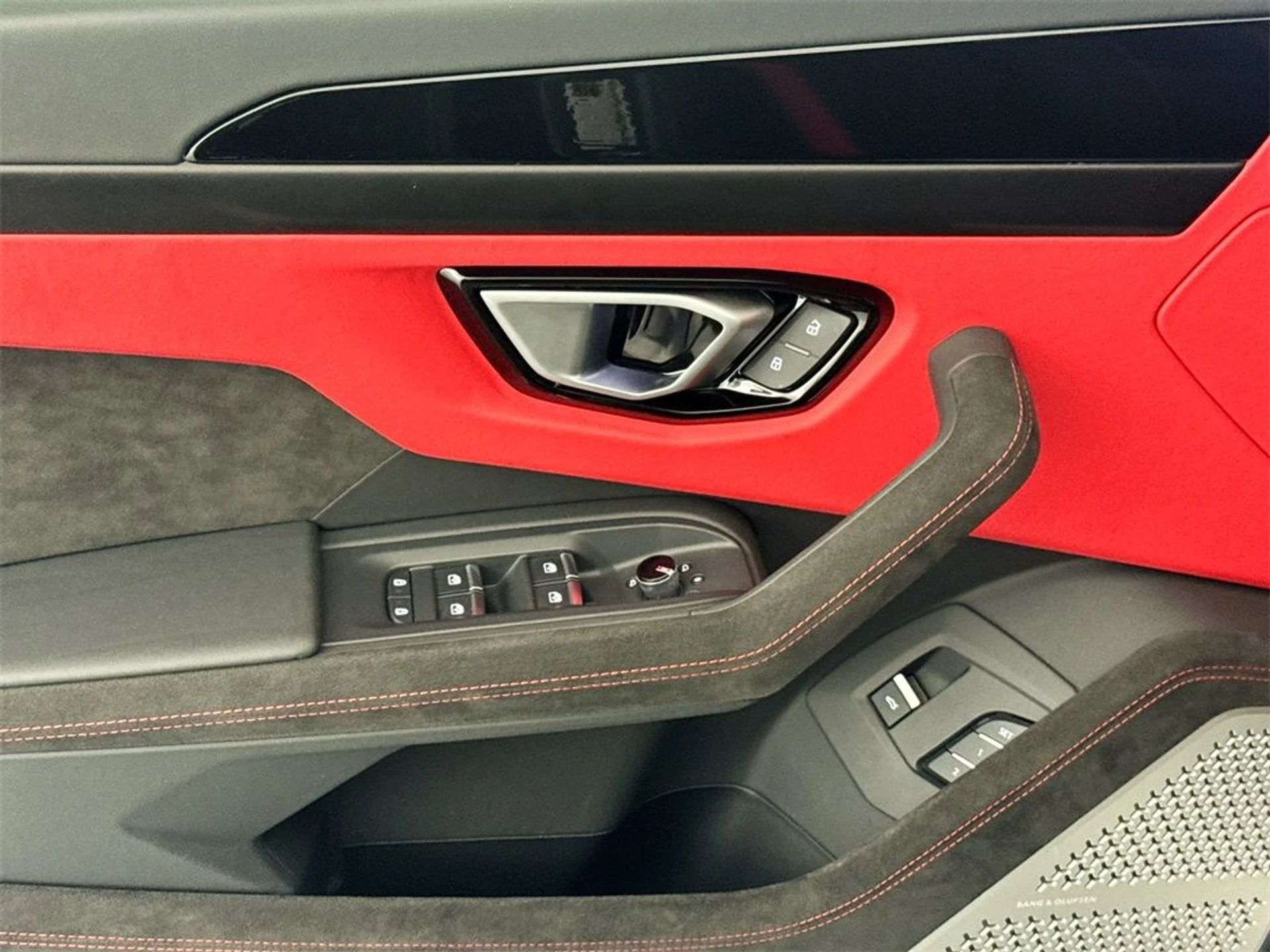 mph017_3718192361_d5cc20e3d798a4f71d15ea06cce5b735_575084ff21