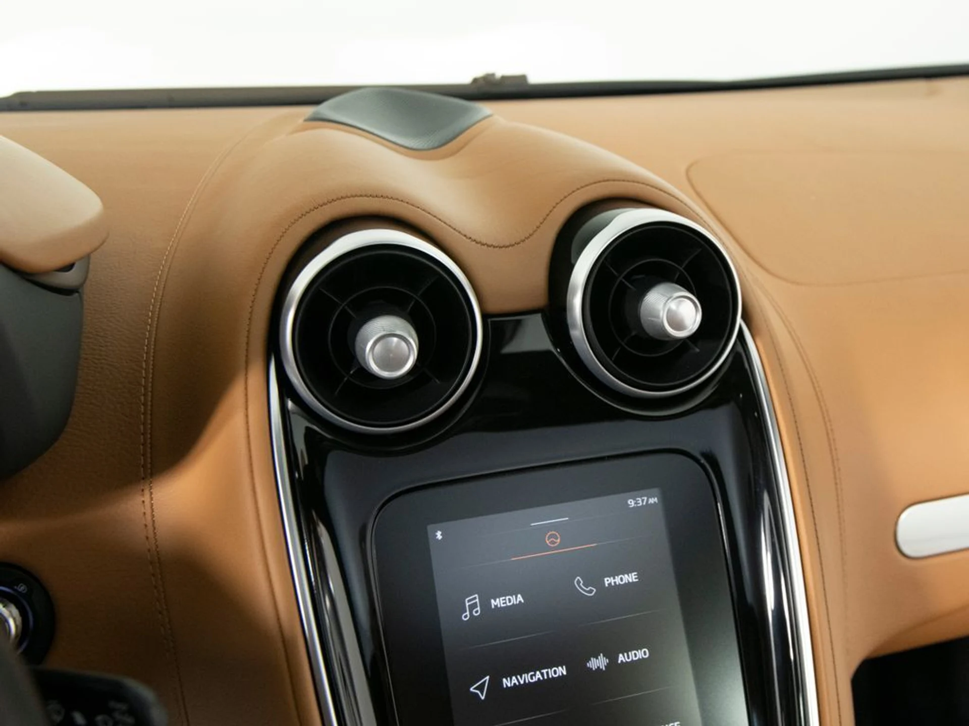 mph017_3721180056_45c03544f6223511a2227bda10a2992ax_60f383eecf