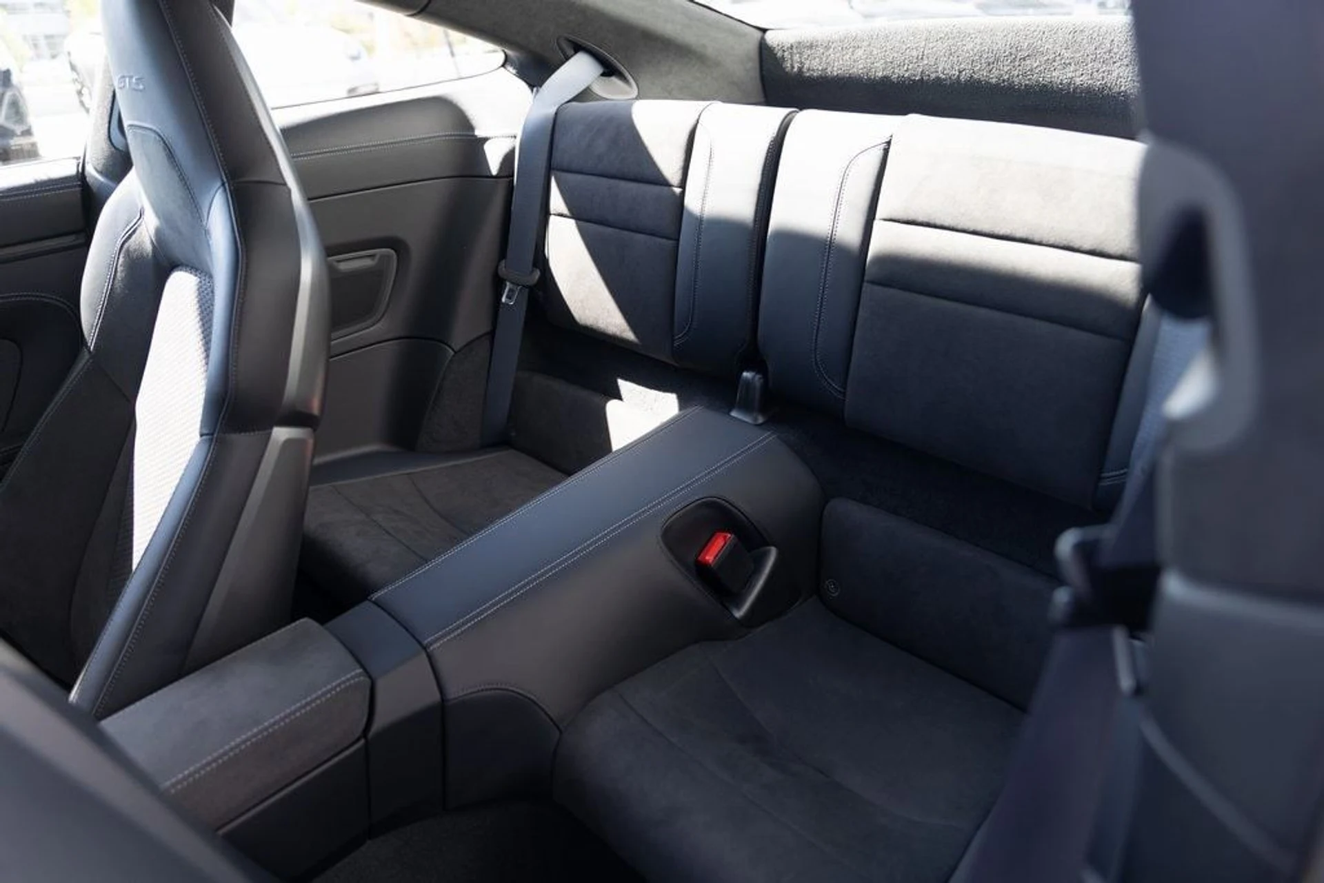 mph017_3729052172_d5f91656058a6cb44a4e2000946bc0e7x_9ed36cfb04