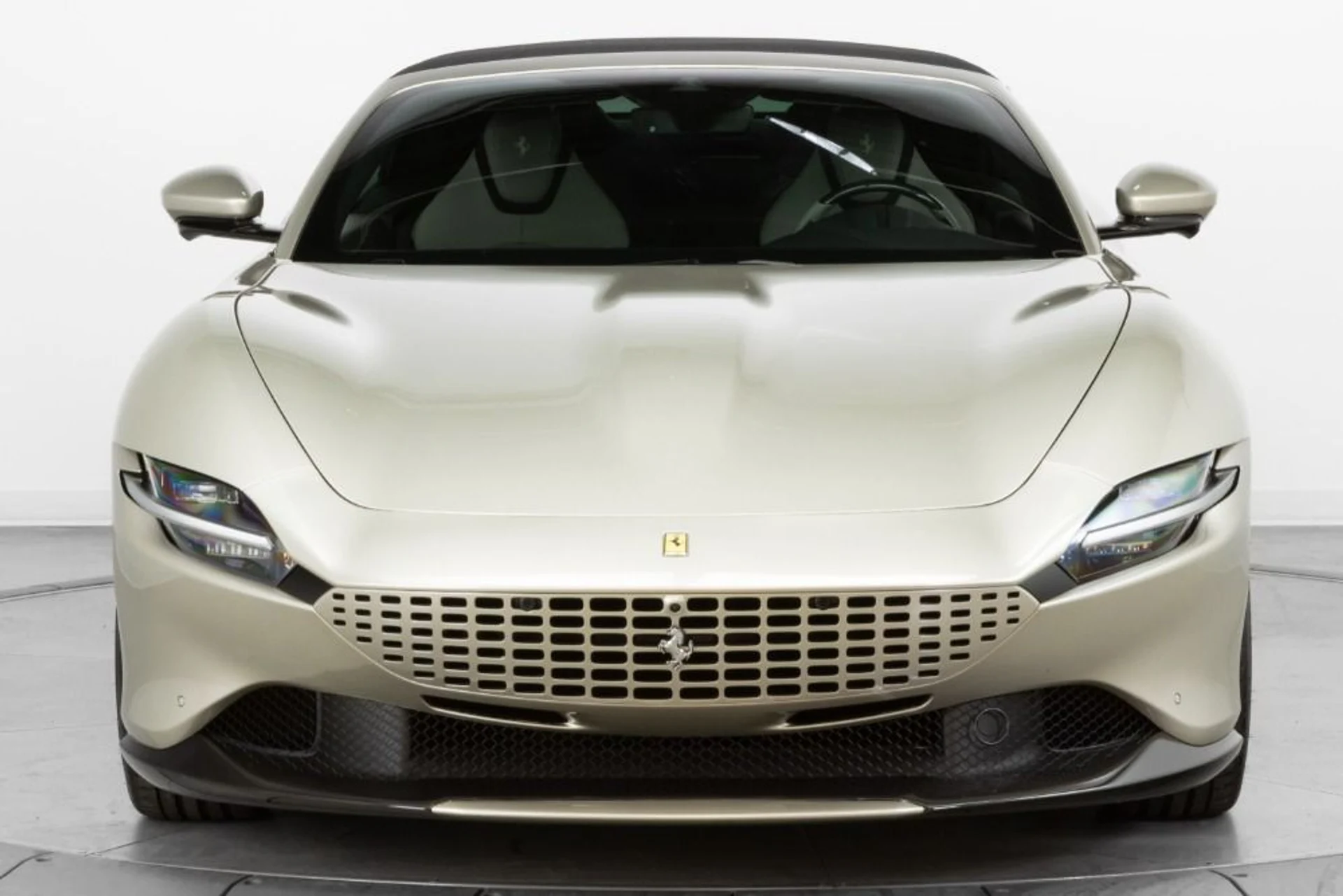 mph017_3735581679_Used_2024_Ferrari_Roma_Spider_c57f2978e3