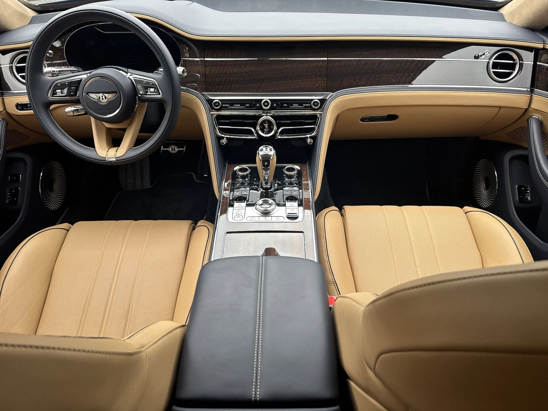 mph017_3741136687_52574d8838c2127f6a457144896d1a97x_ed3934375c