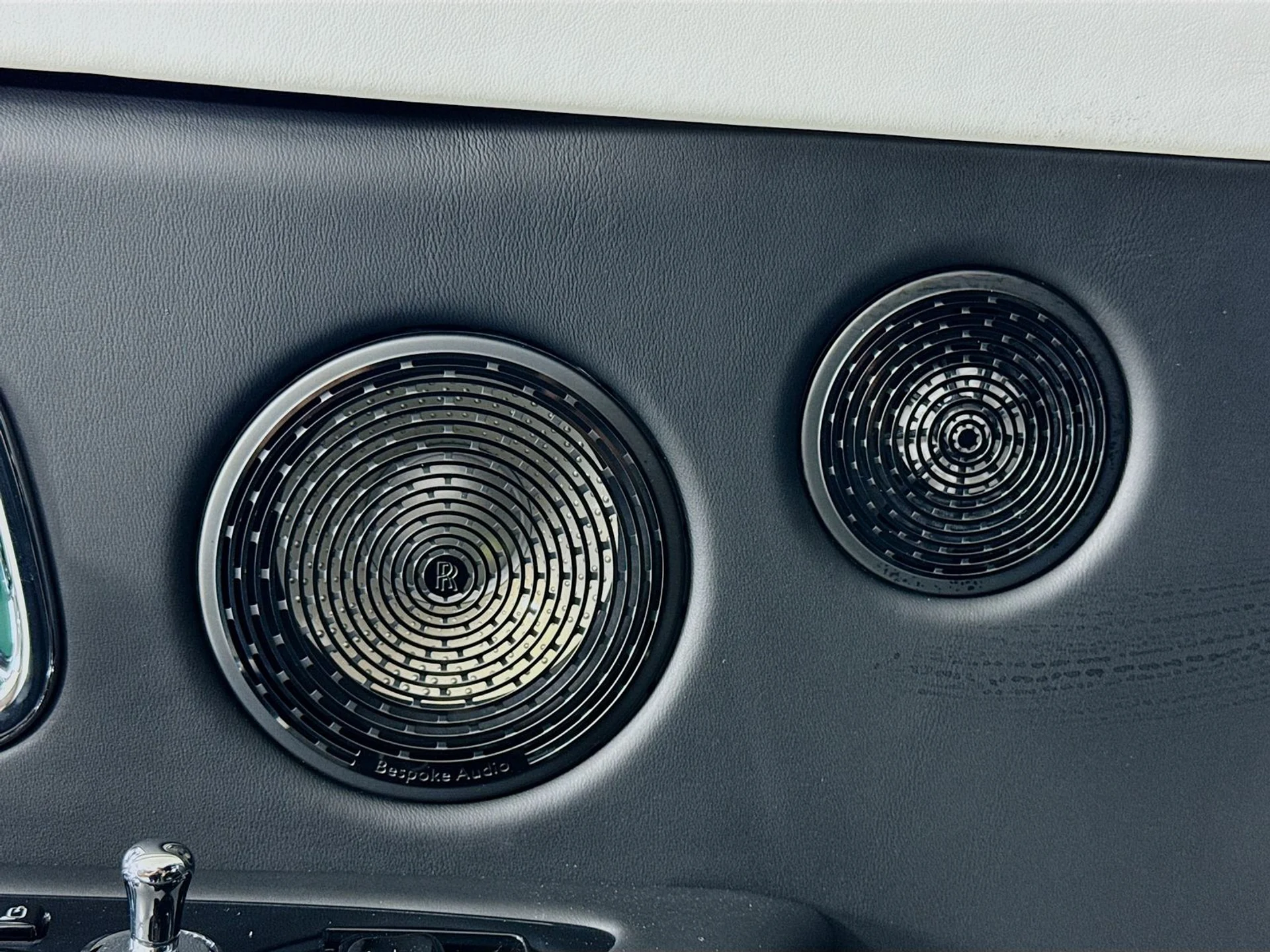 mph017_3745583452_b8a630aa528c9d41c3f7adf2076d68fdx_7ef4ce5a01