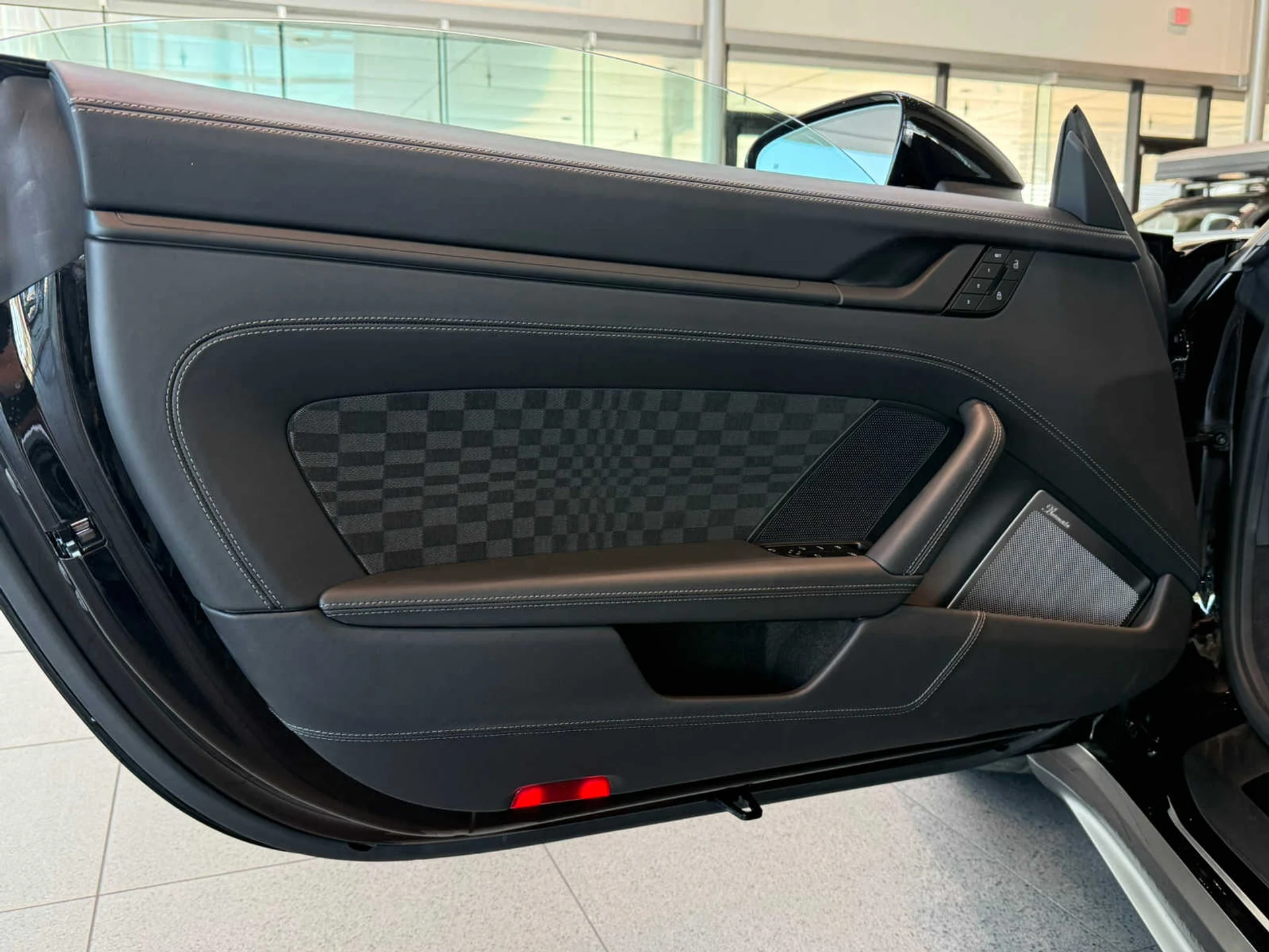 mph017_374902936_098359a3d88cffa531678c768f91d63fx_f9ebd28b8d