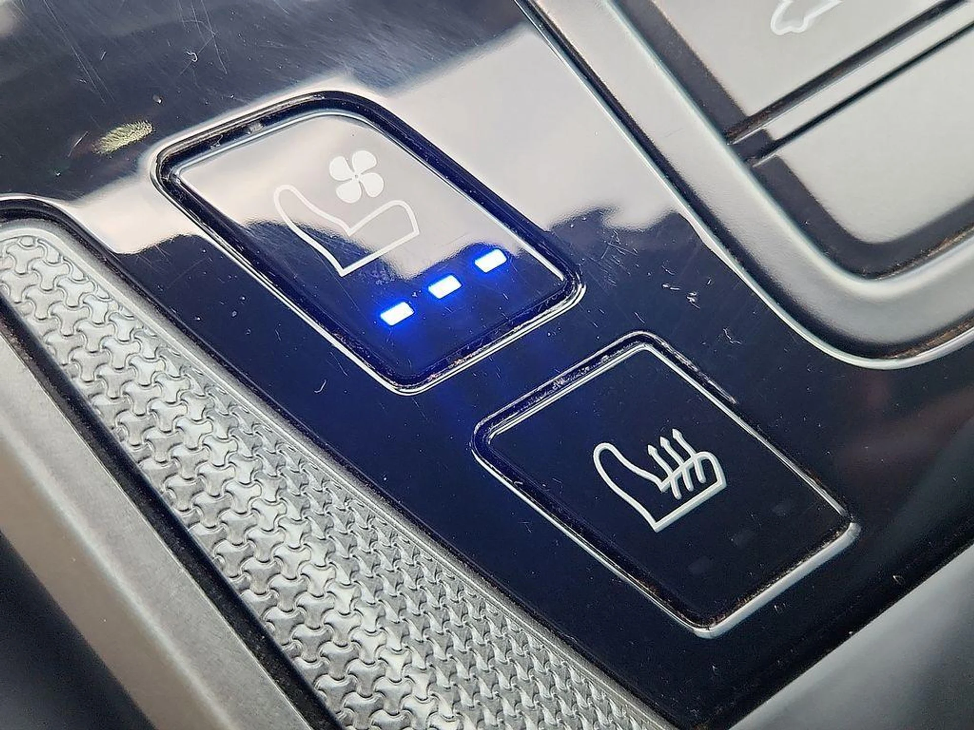 mph017_3763117866_bm9qzbxo2_Vv_D_Bxgxu1_R9_FK_3_I_Q_7fb2438eea