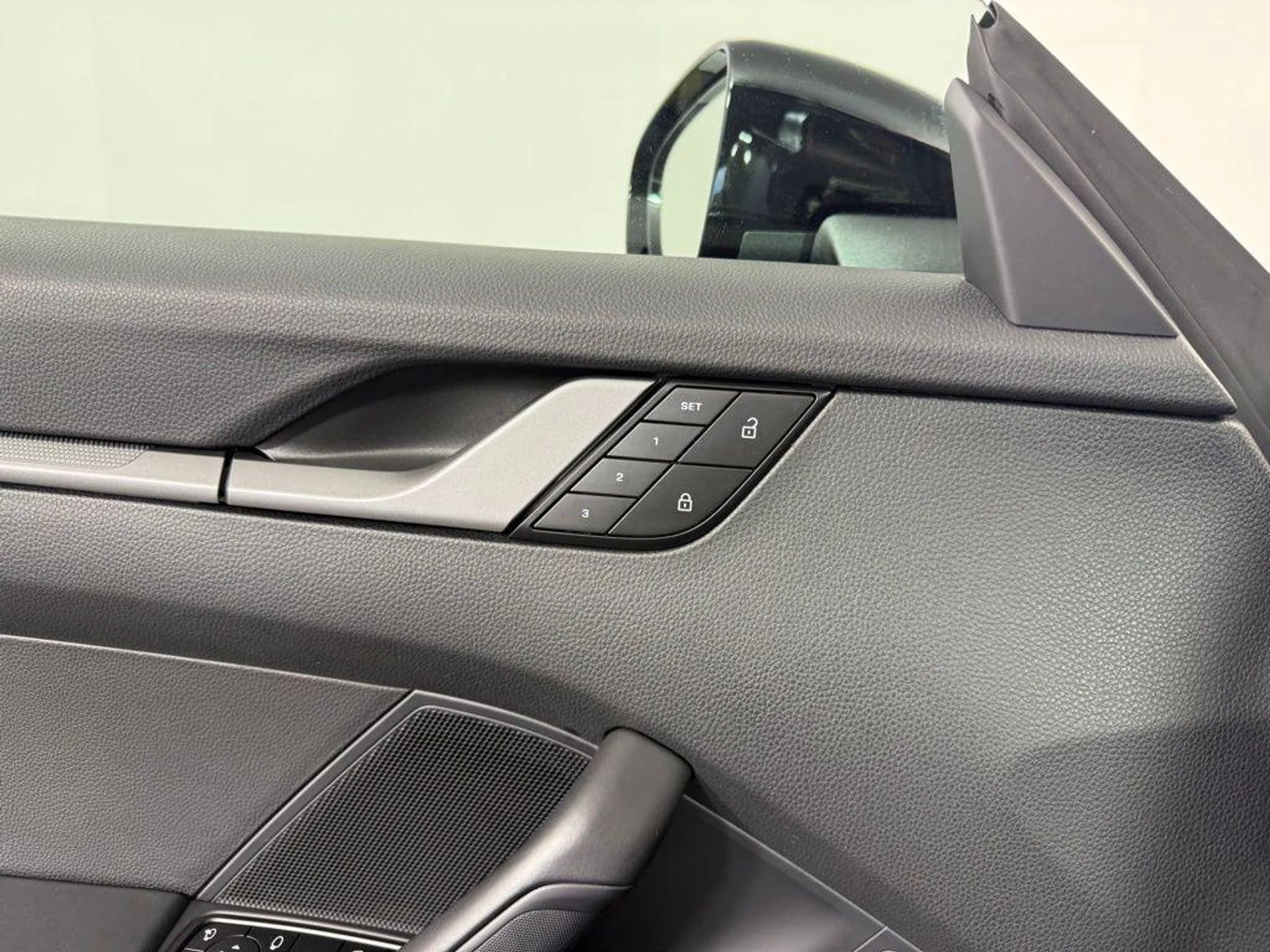 mph017_376493181_YF_y_E_Bde_J4_XNCJH_3_Ts9j_Mci_RX_Lc_b668e2f909