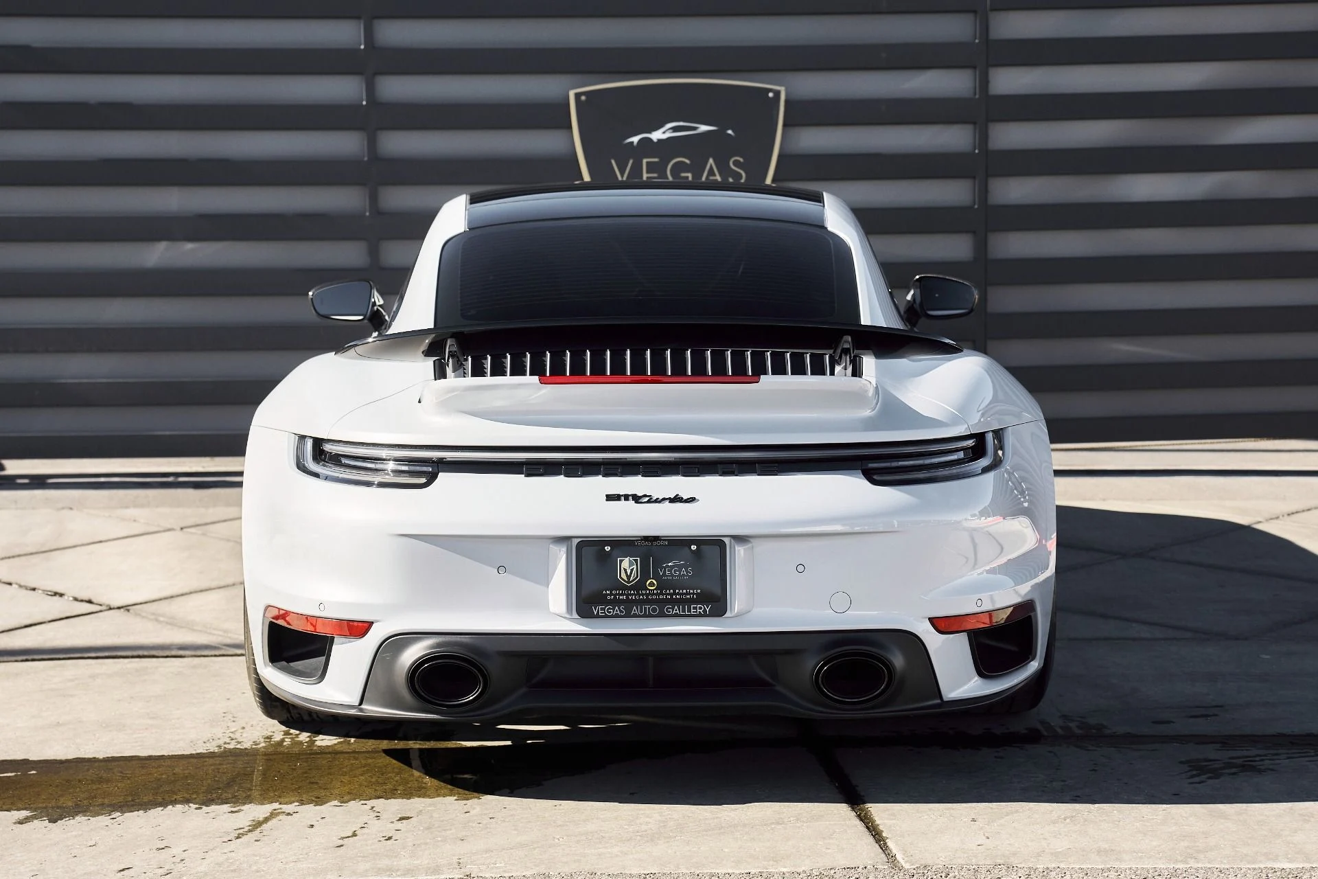 mph017_376523863_Used_2024_Porsche_911_Turbo_1765332406_c5feeccf5f