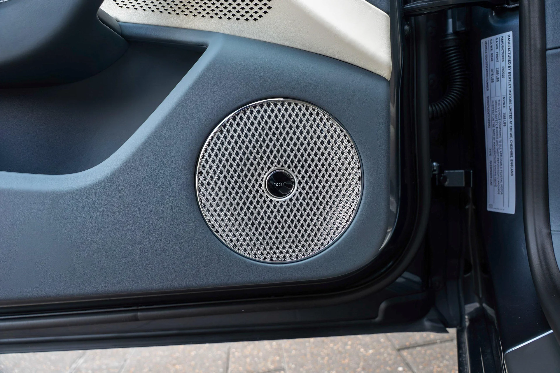 mph017_3765319359_477619931_6954c03a4e73cd9f103f5053_909828f7a8