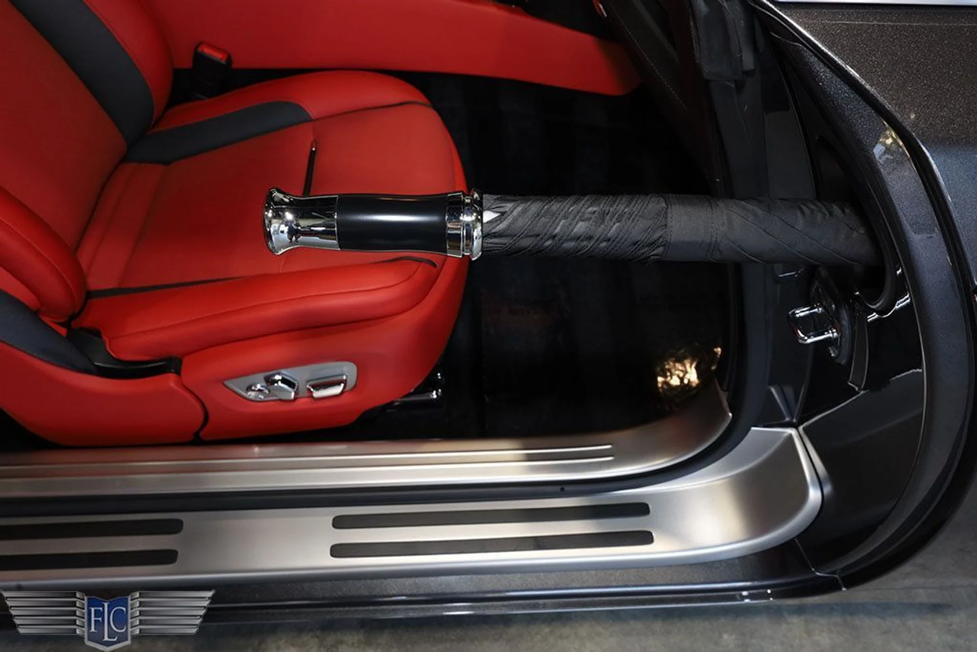 mph017_3768464926_used_2019_rolls_royce_wraith_coupe_9689_22263215_18_1024_531981ba44