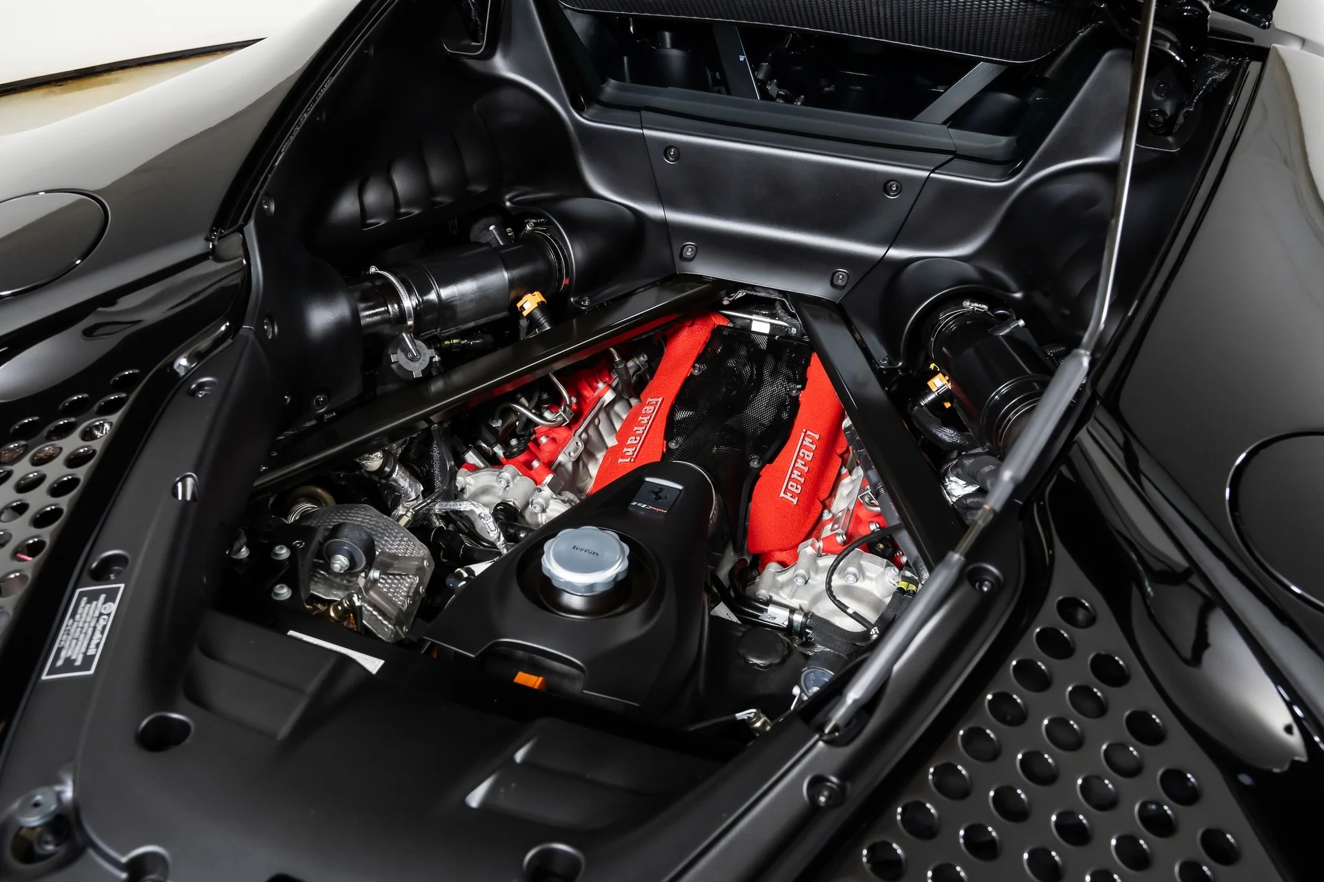 mph017_3768966366_1d2db8befa3544fab80f3c1b9cb37663_cf687657e3