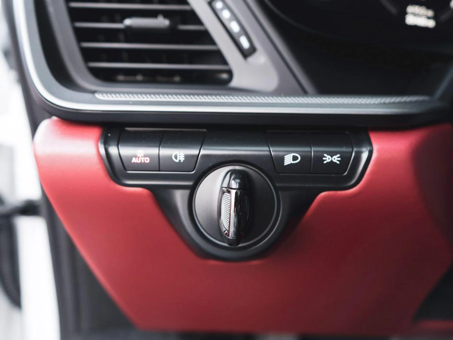 mph017_3770031575_jg_En_7_Ml_F_Lj7_Fe_MW_0c_Kbv8_S0_CGY_af076dadd9