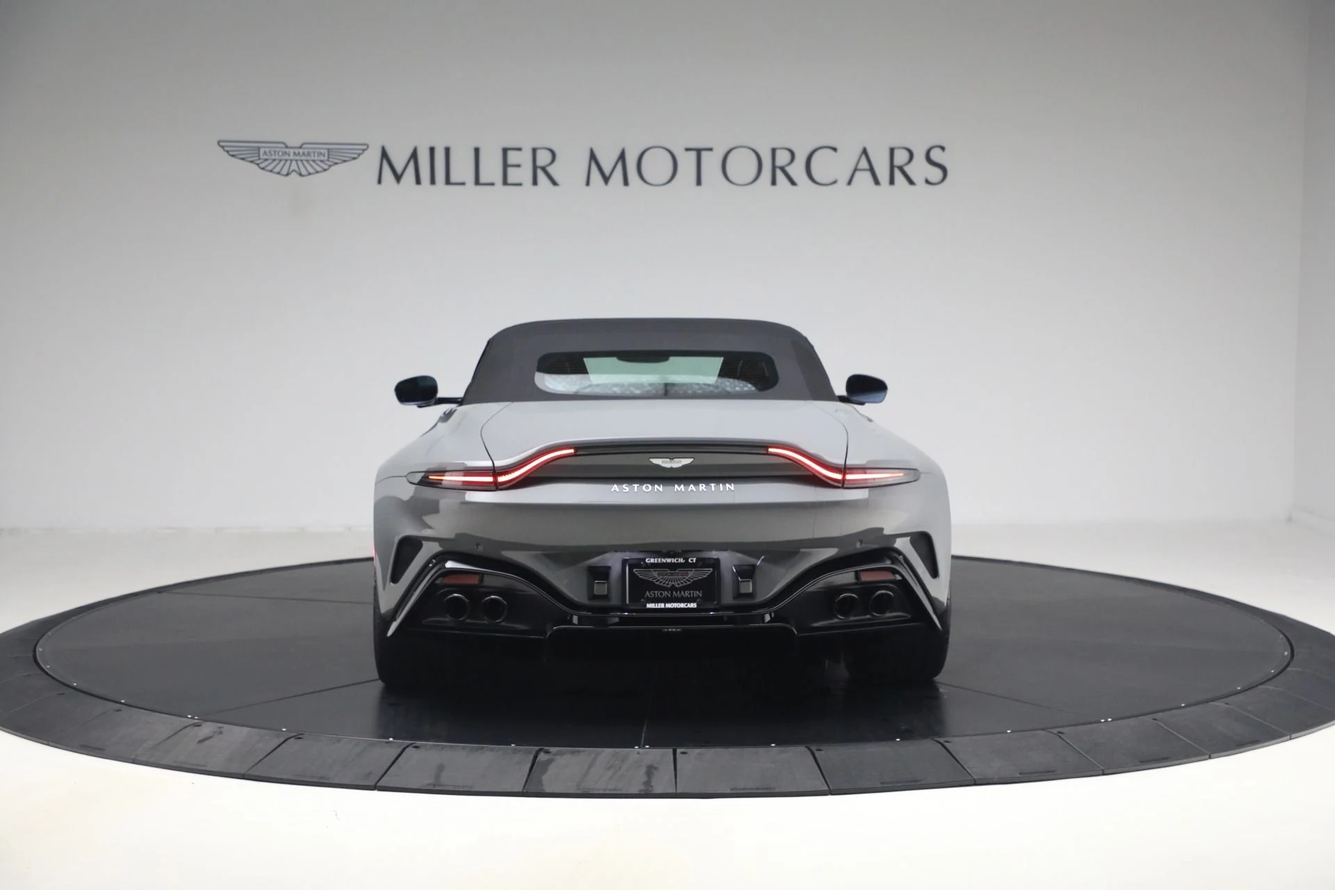 mph017_3776978961_New_2026_Aston_Martin_Vantage_Roadster_1790027458_b7087ad024