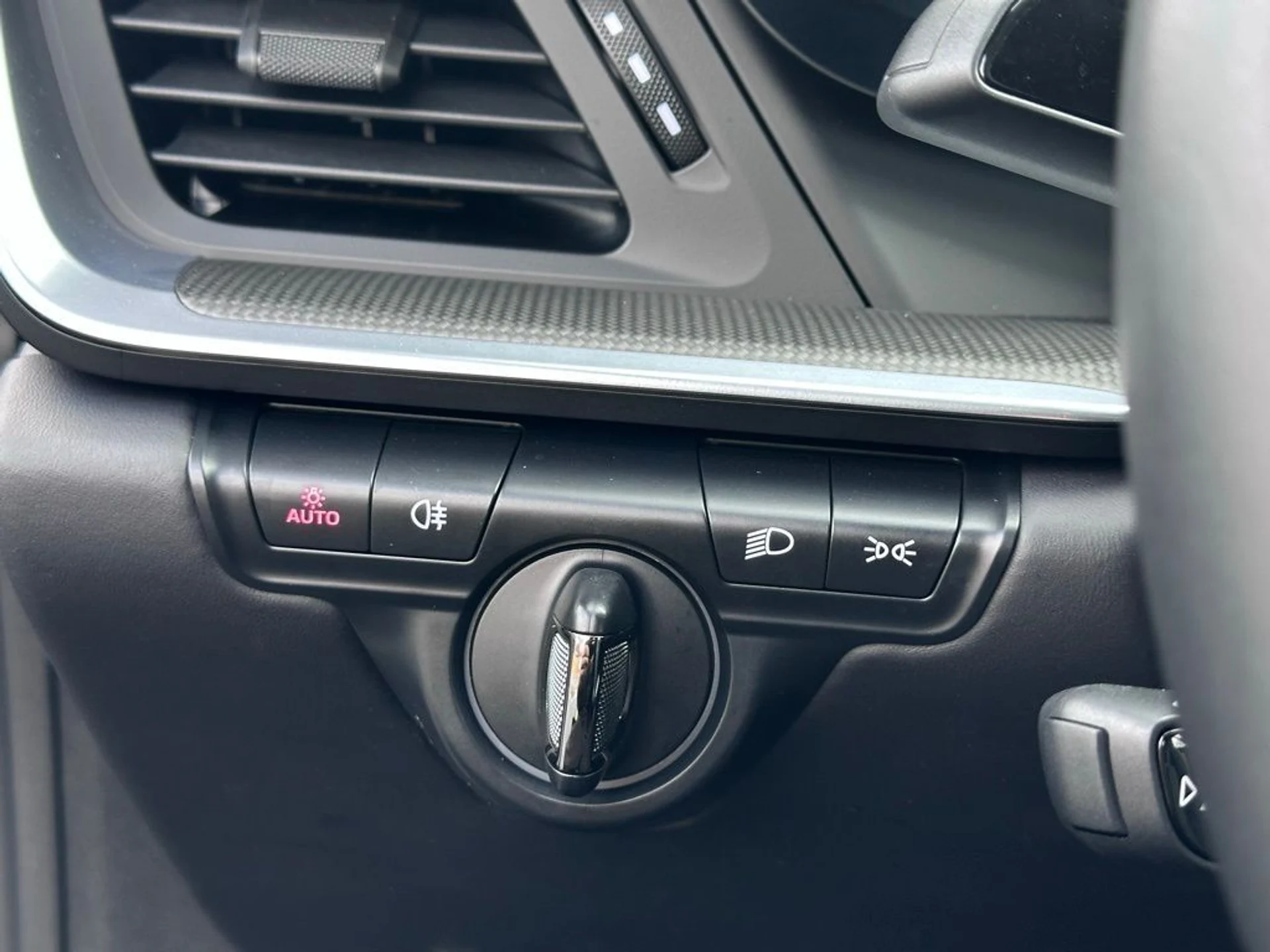 mph017_3779078168_e04e81997bfc4634e963c388f188118ax_eafbfa5748