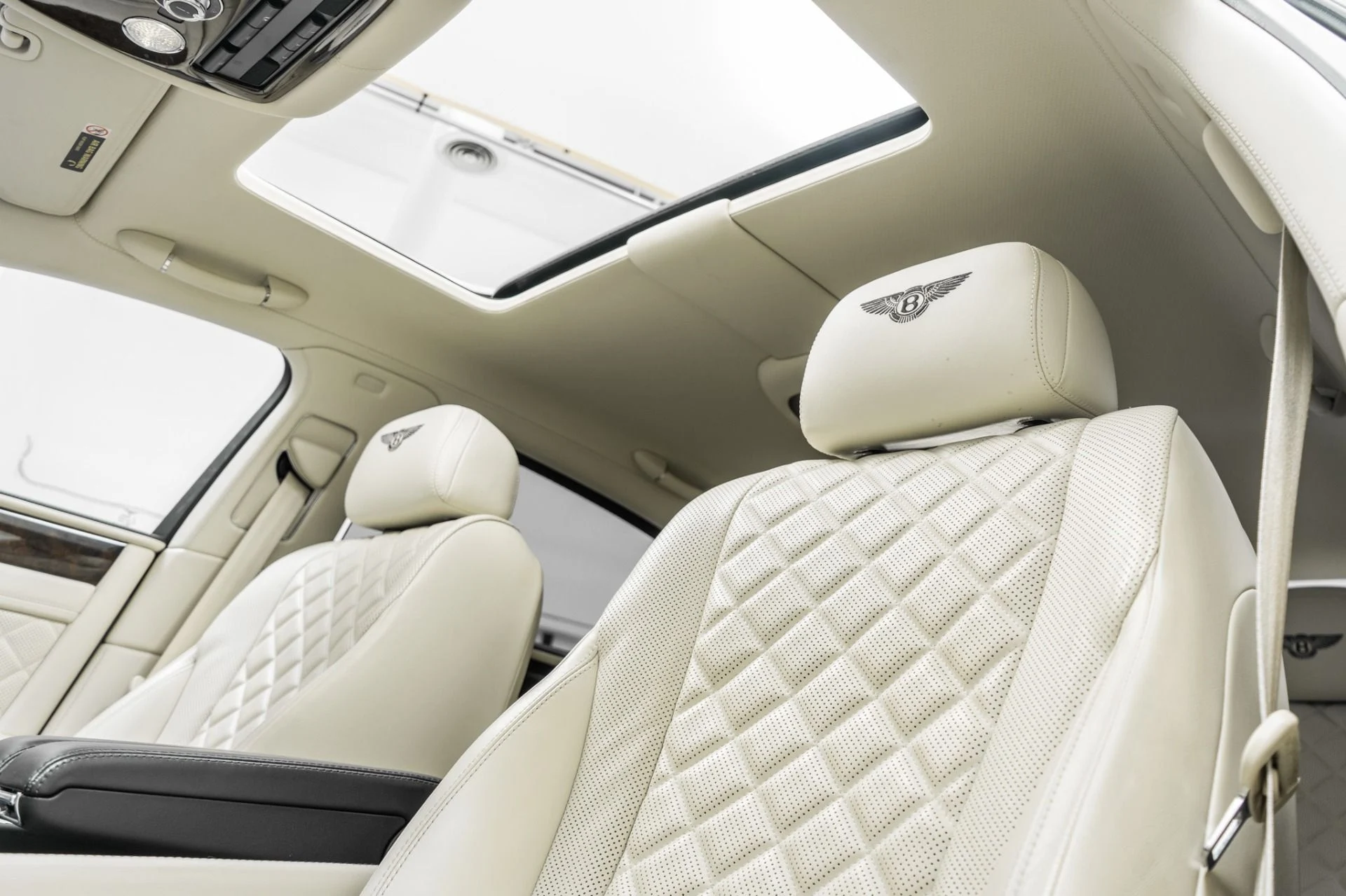 mph017_3780742964_Used_2017_Bentley_Flying_Spur_W12_1784311840_732effaefa