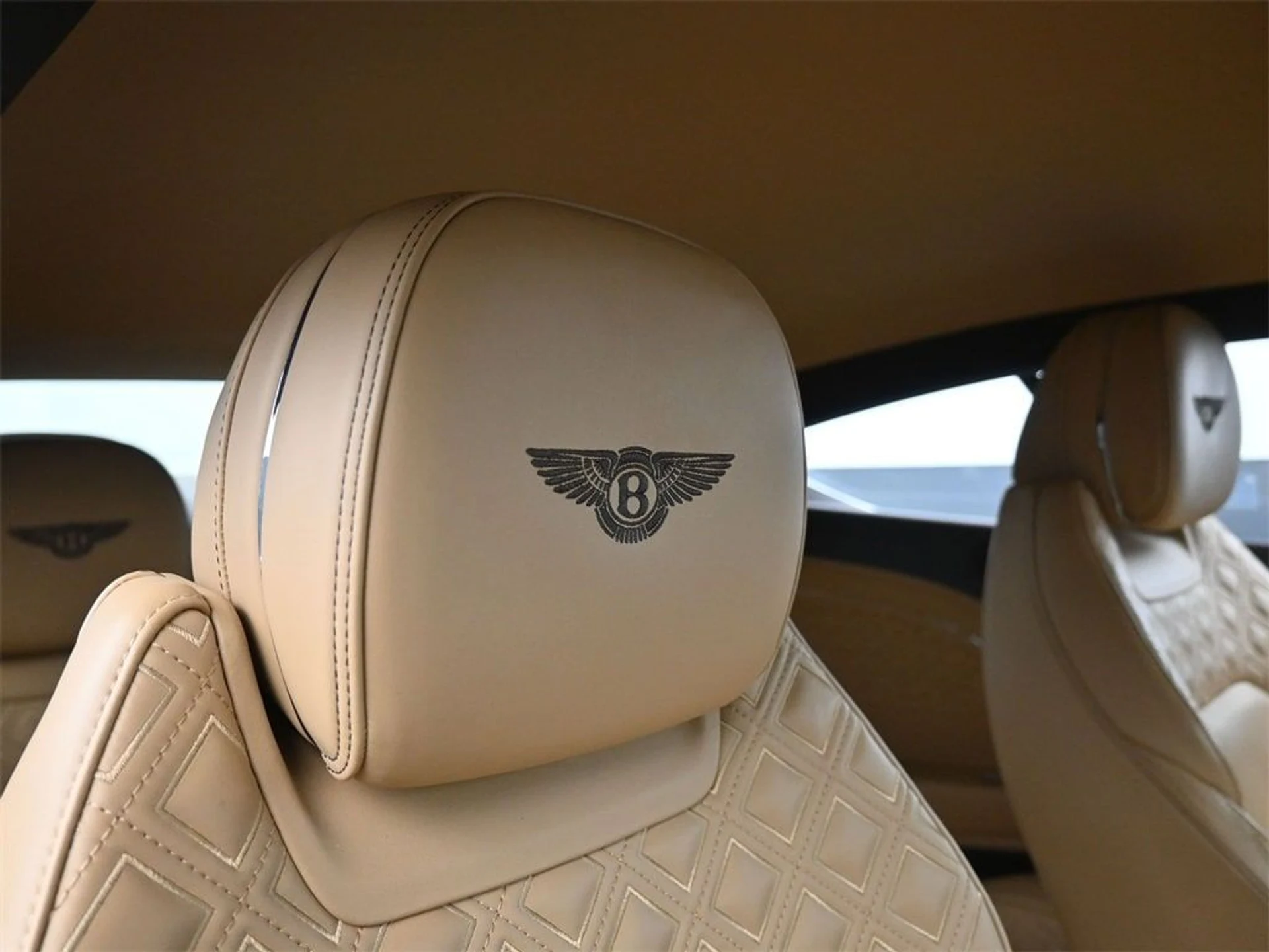 mph017_3782948_6bbca8ec0488ab7d9fd3dd062419e77ax_776d9f17ae