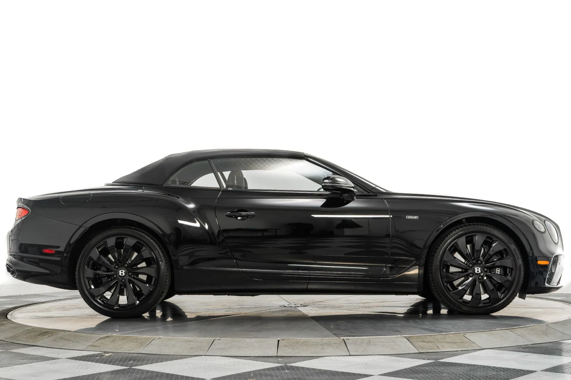 mph017_3782950929_Used_2024_Bentley_Continental_GTC_Edition_8_1757437315_b0ea71e733
