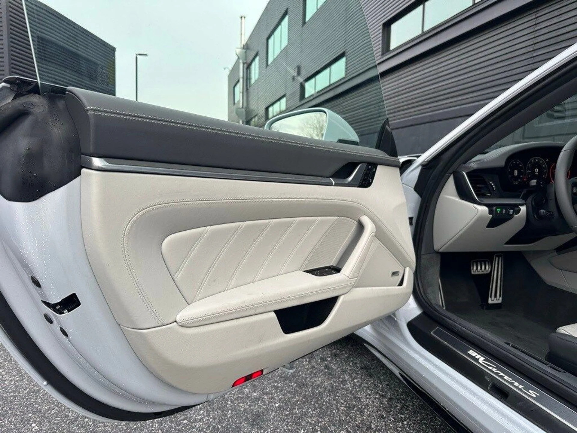 mph017_378557243_0769a51de3d95e26f5222aead260cc54x_f47b75f6da