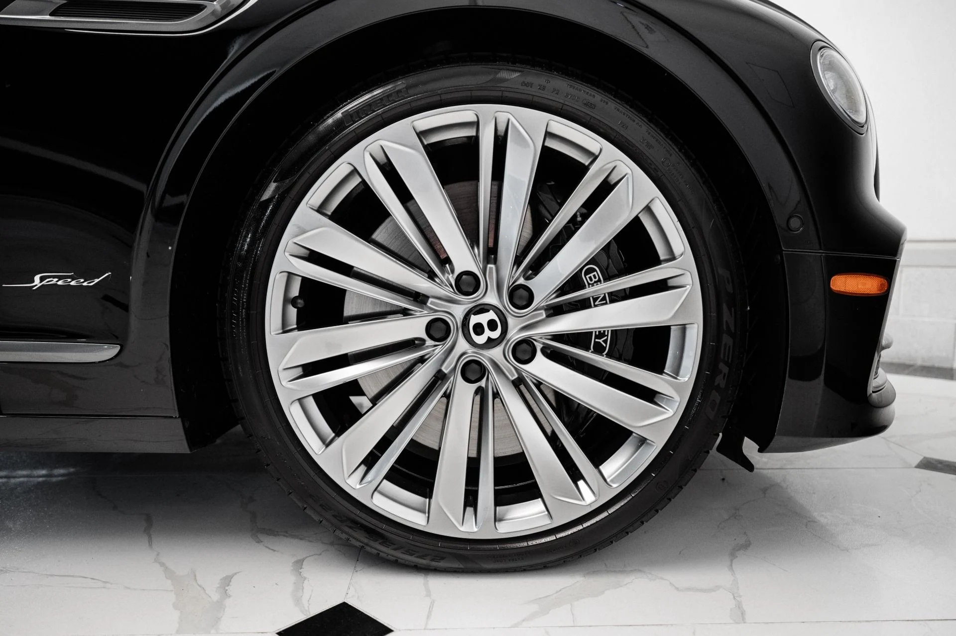 mph017_3795085130_Used_2024_Bentley_Flying_Spur_Speed_1741190012_e3033c4702