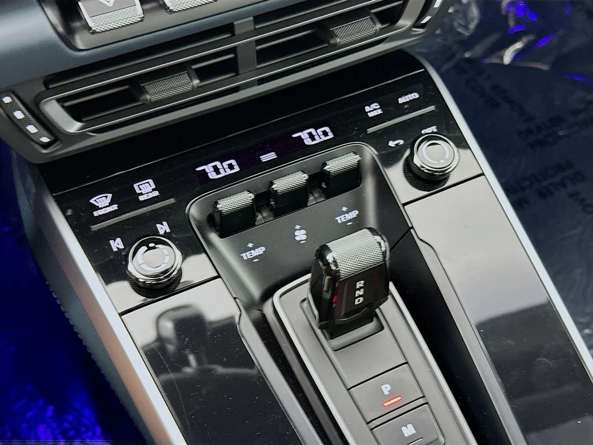 mph017_3796602240_679c0f7c91b0ec829f25517bfb241982x_e4b9f46b5c