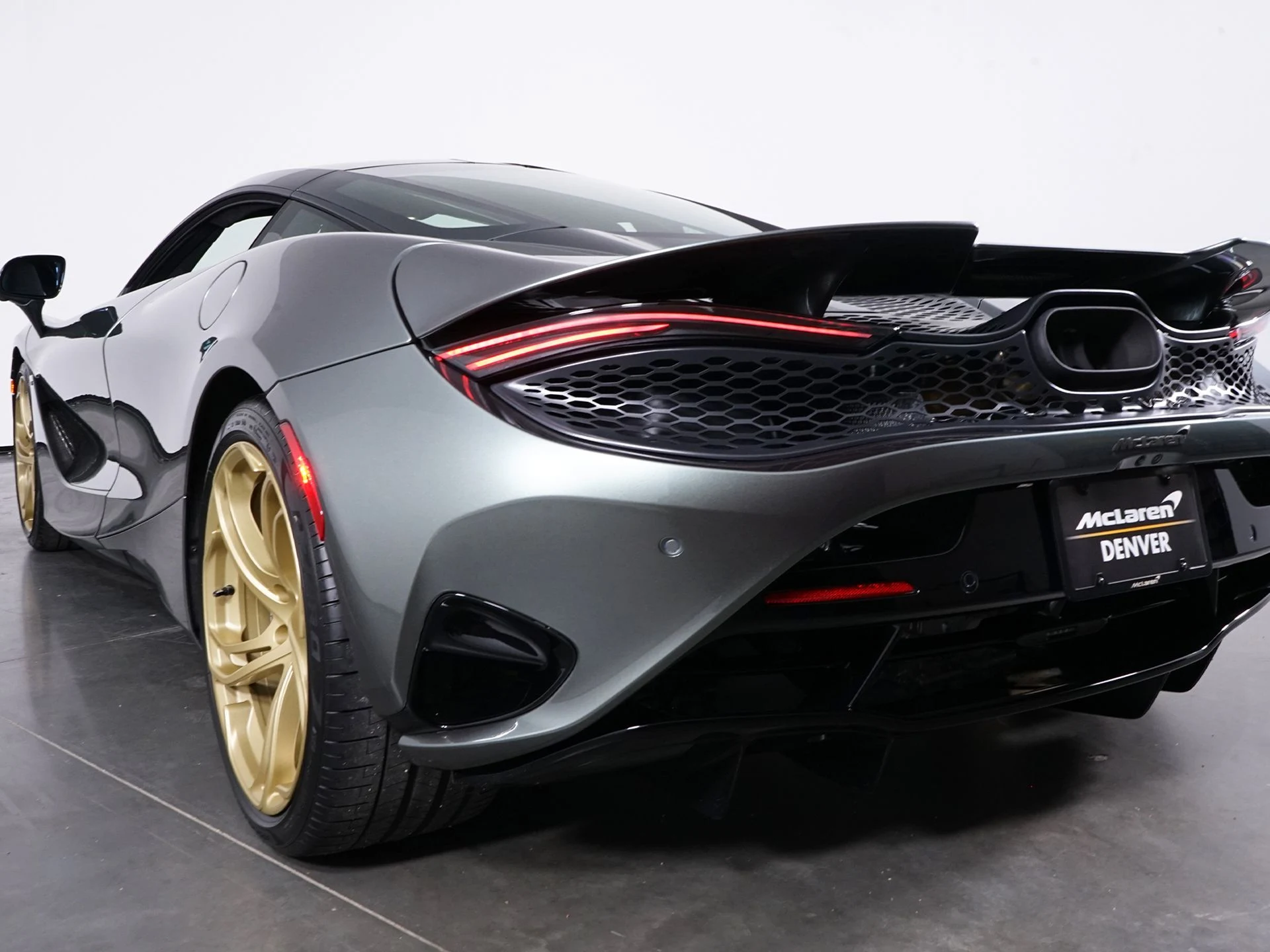 mph017_3802614526_1114bb34c82c13e51b608fbb042d4446x_19f8dd72d9