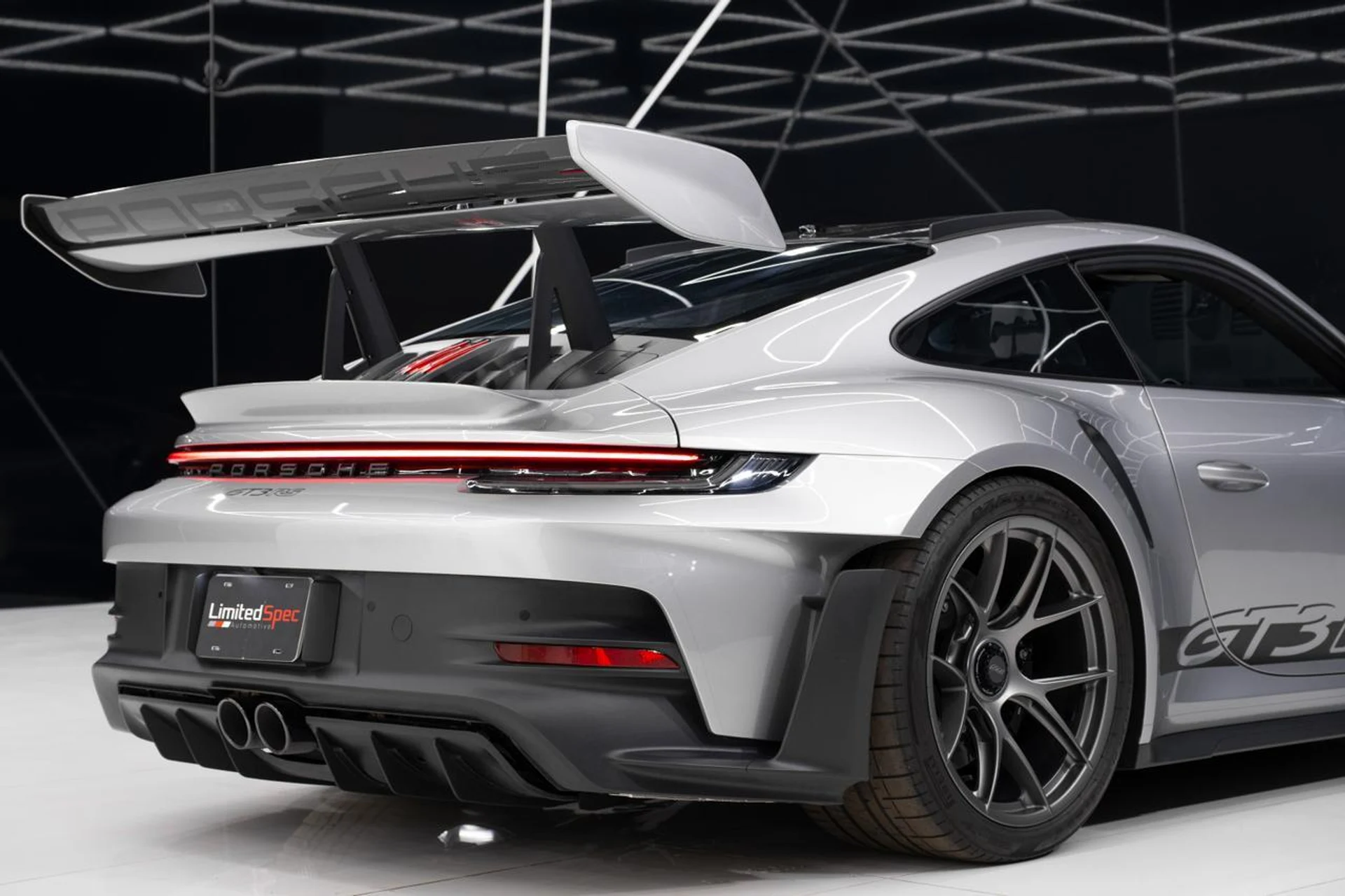 mph017_380588407_3a9c584f51a137cc2e3d44e95d422c6d_1b92434fb5