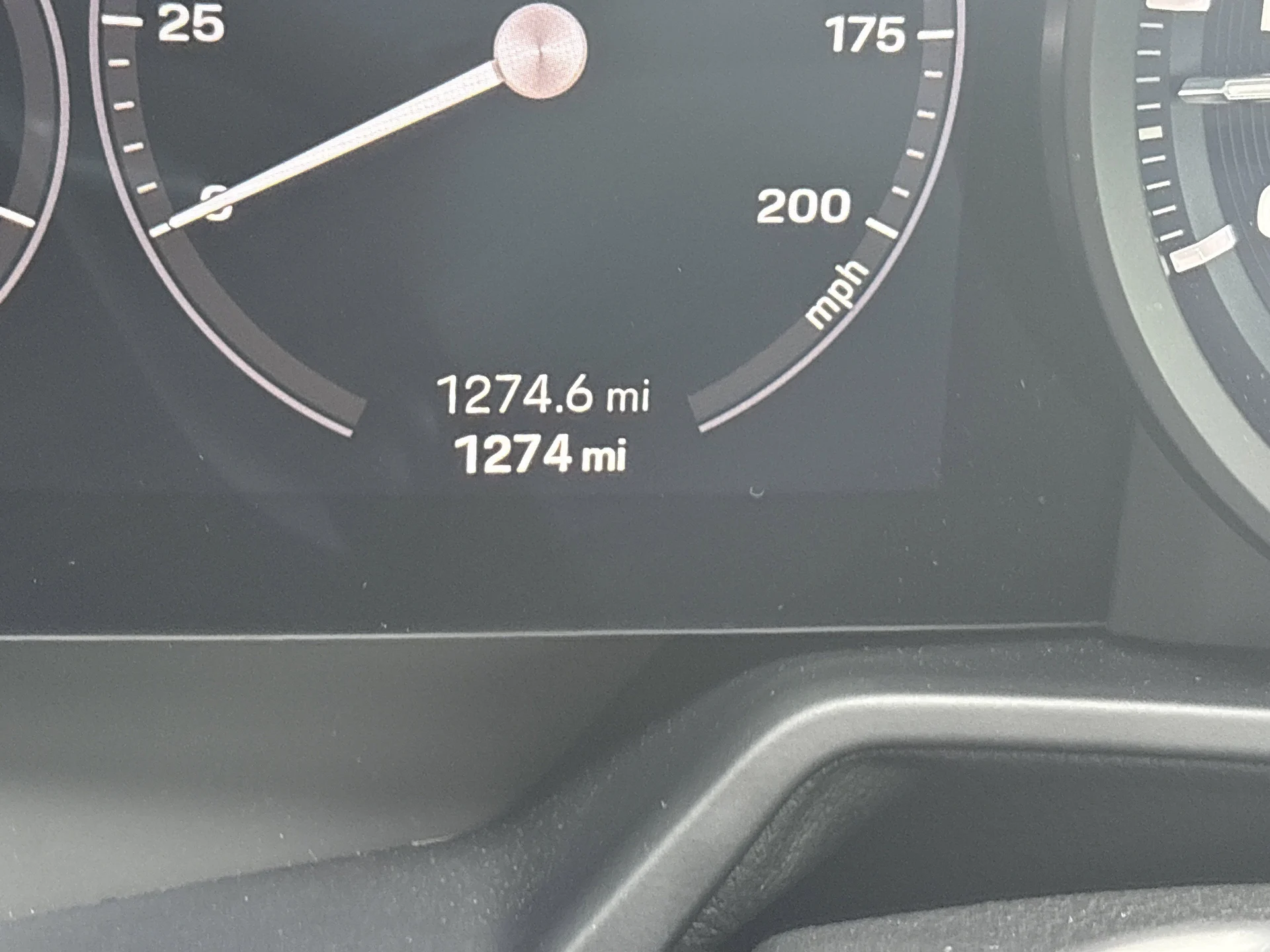 mph017_38089195_f457d0ba1fa2437fa857ee8a36c562b3_df43a6eb2b