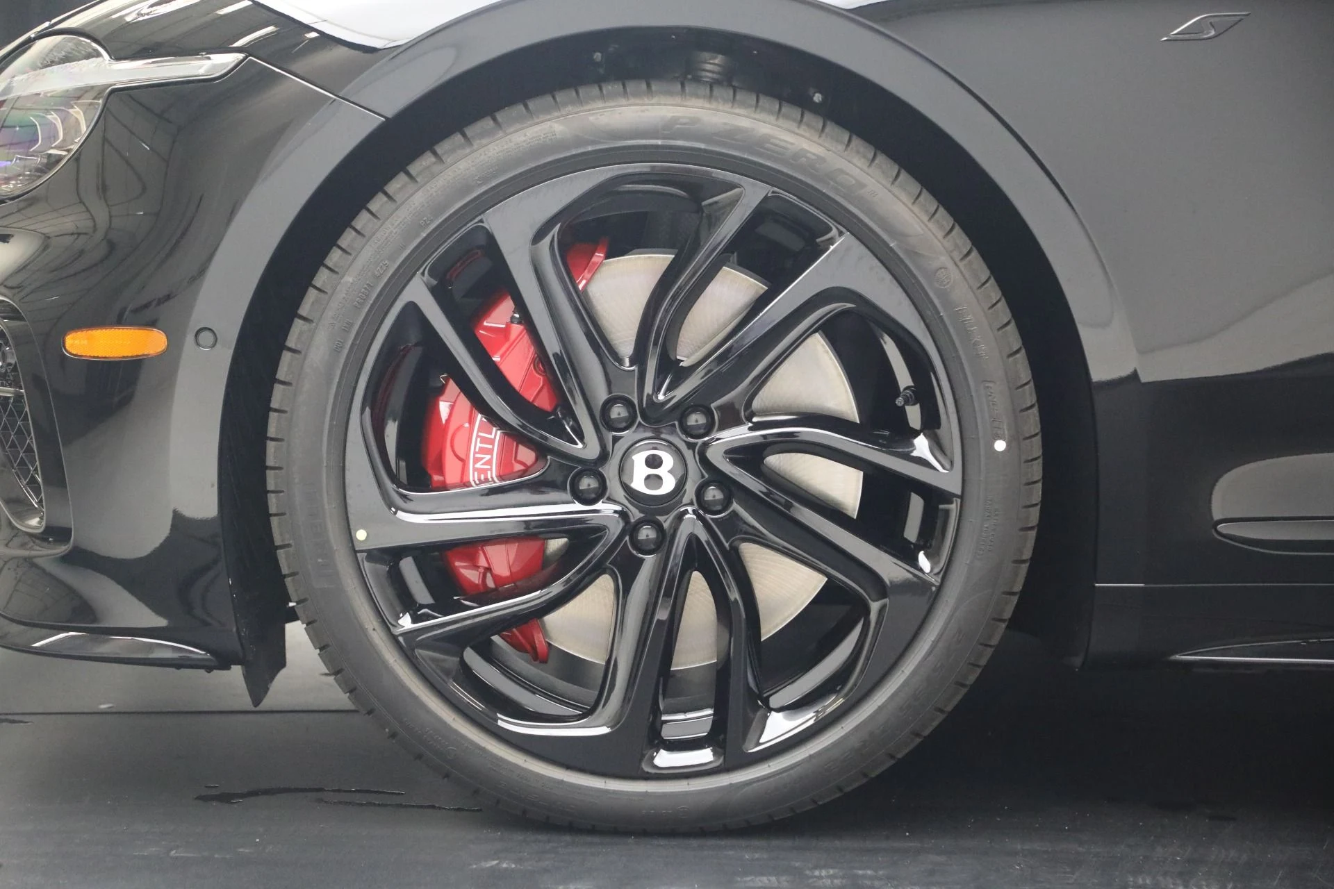 mph017_3812073963_New_2026_Bentley_Continental_GTC_S_1781378097_bed3bd6135