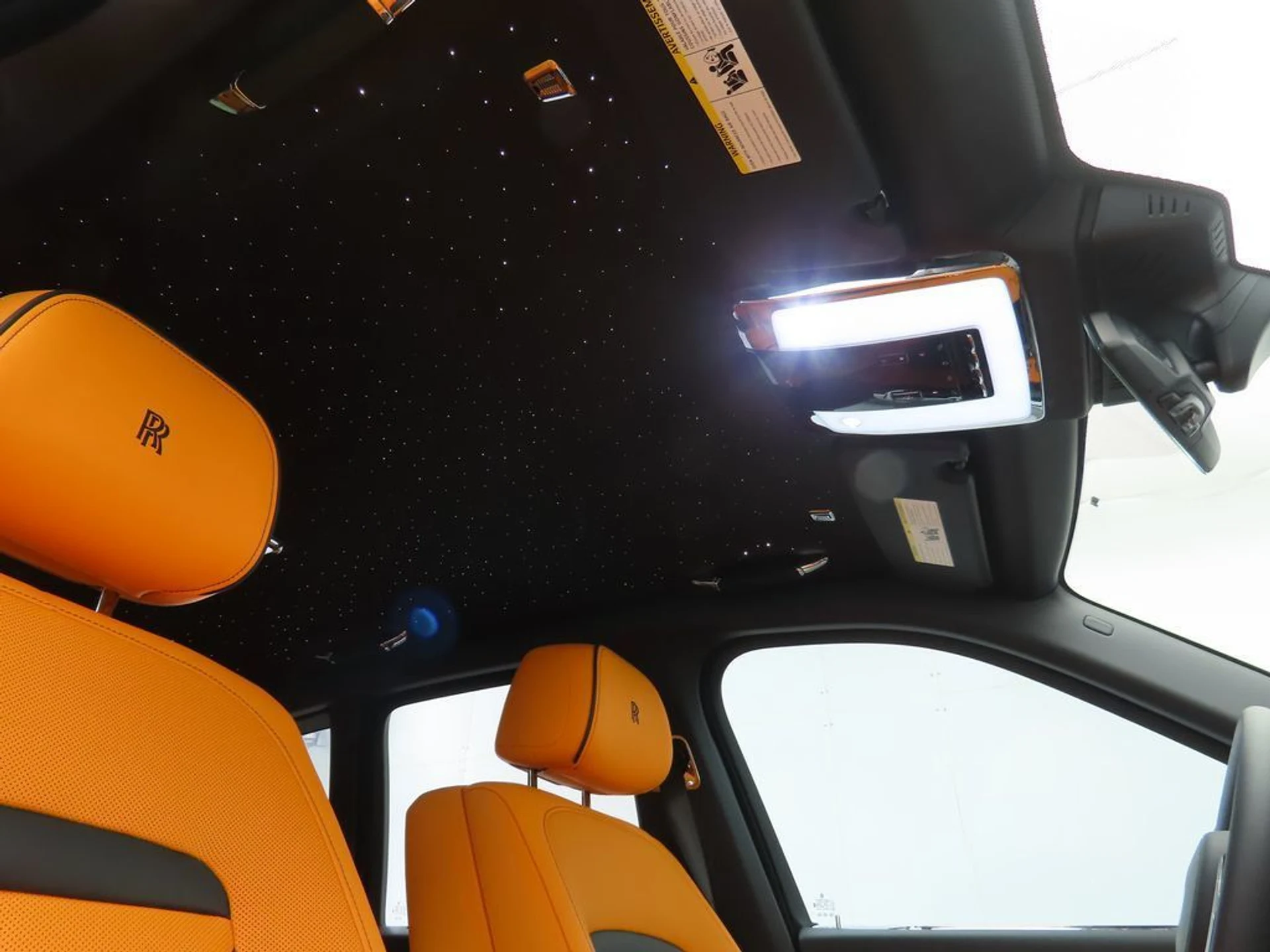 mph017_3815384206_used_2023_rolls_royce_cullinan_sportutility_8119_22974083_18_1024_668122f839