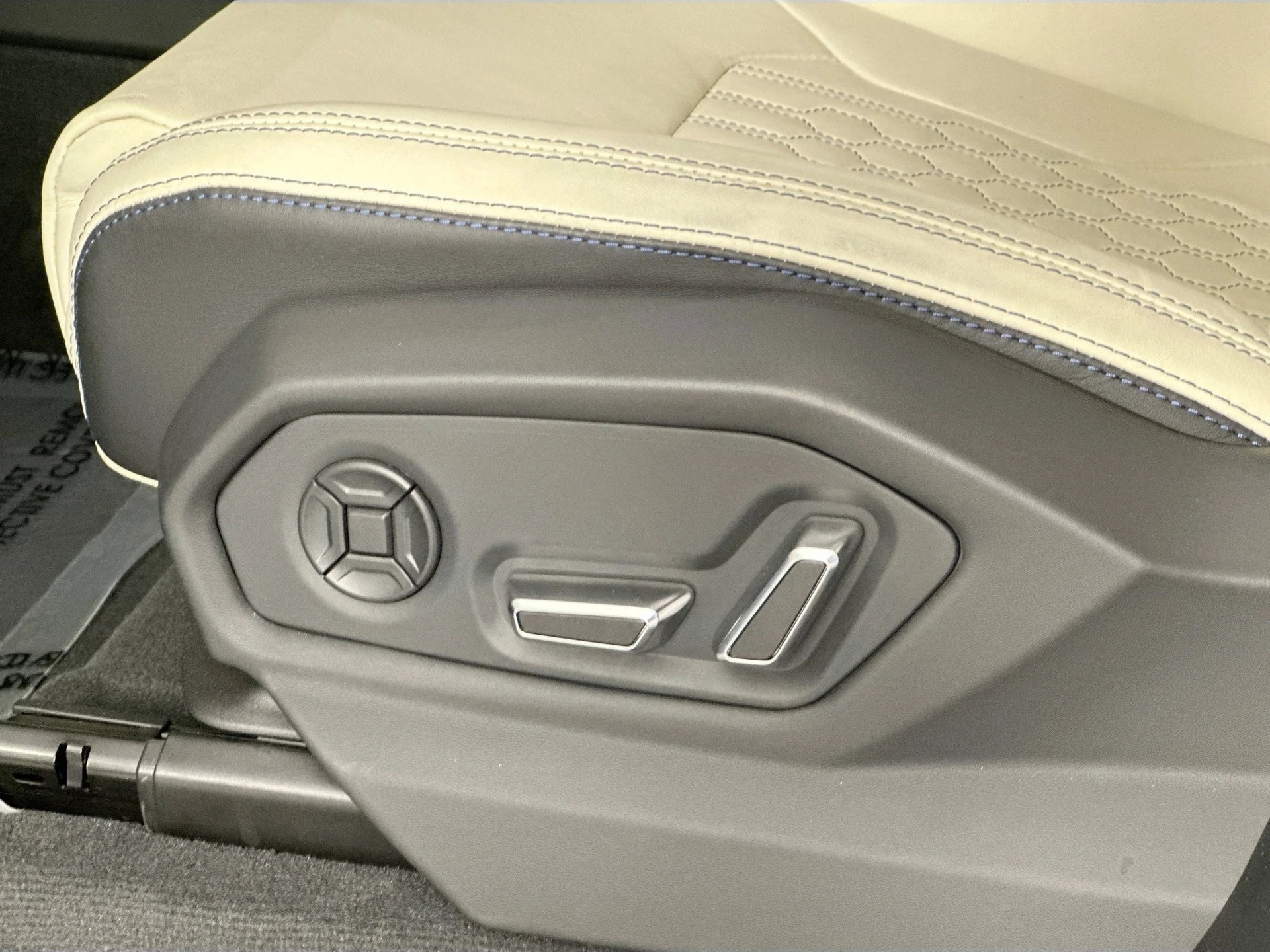 mph017_3824332479_18_d8b0f08d09