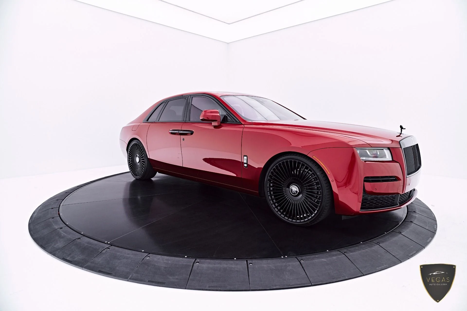 mph017_3824491040_Used_2024_Rolls_Royce_Ghost_Base_1782519238_d8aee2f3e1