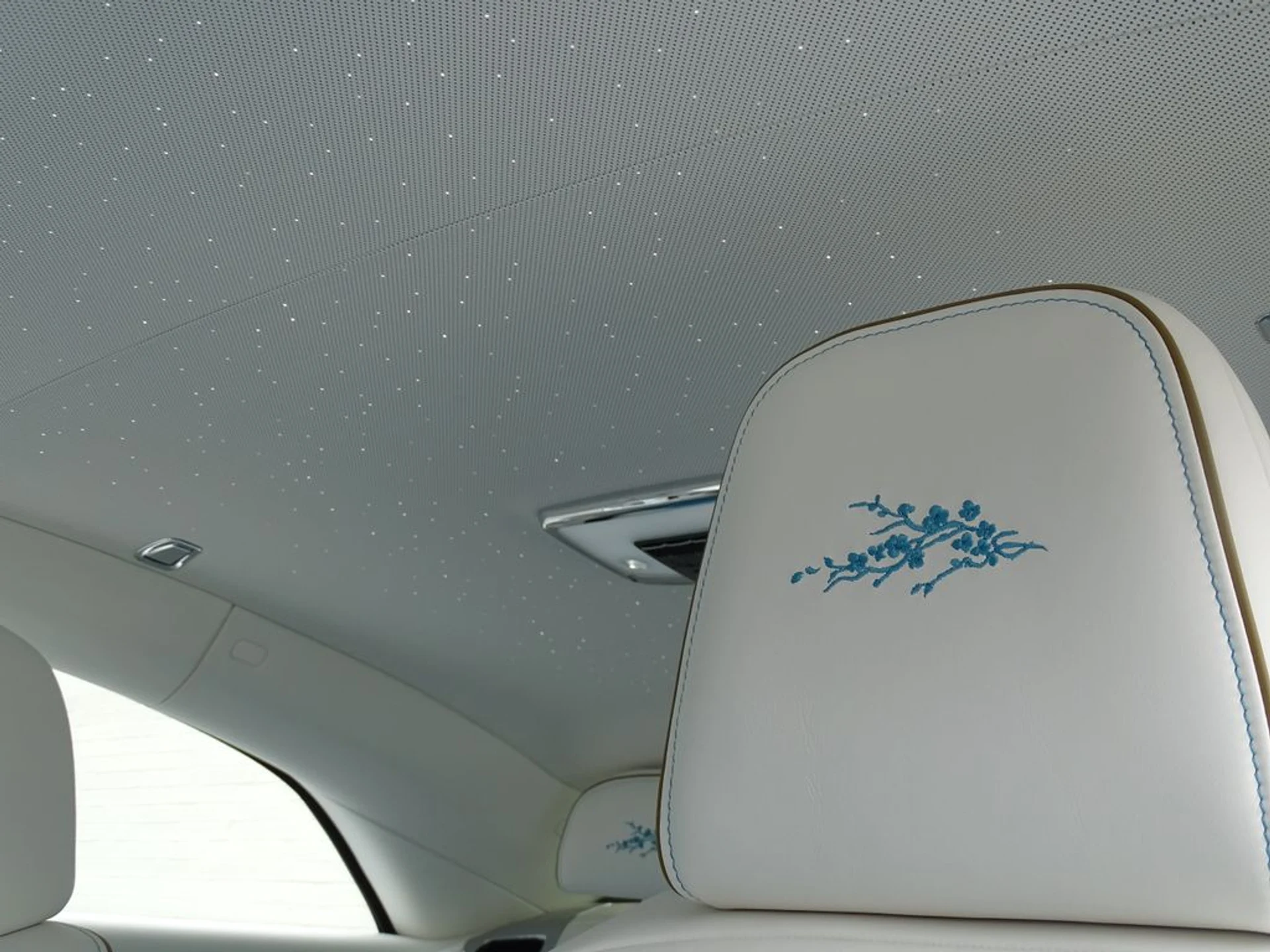 mph017_3826839550_c17262b85ff4a156802f6c36266c4f58x_ef8a1d39b9