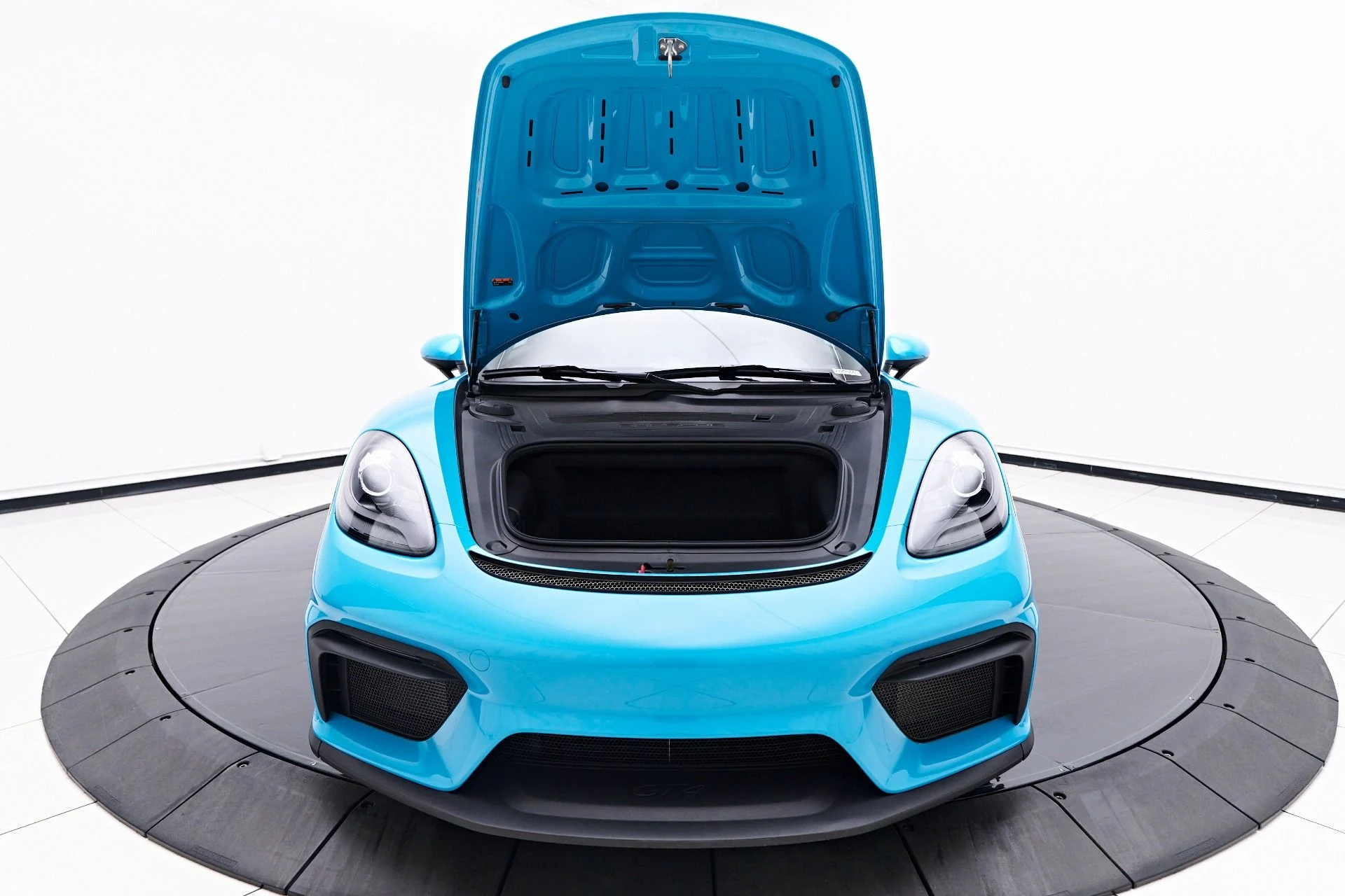 mph017_3830045181_Used_2021_Porsche_718_Cayman_GT_4_1753215060_a4d29d94f3