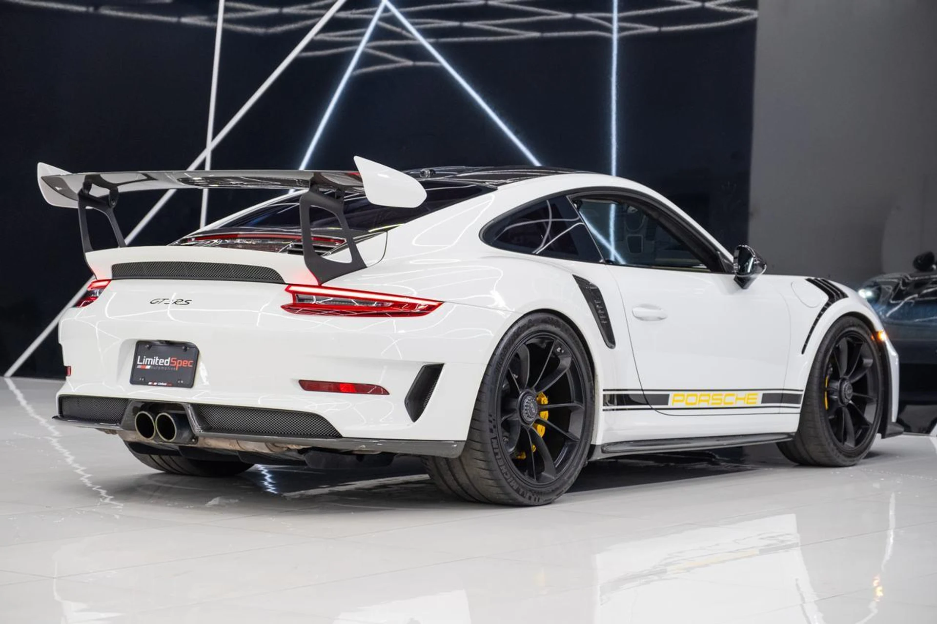 mph017_3830635841_c4328a774d103043e5fa3bade5f2a118_d3086b08e4