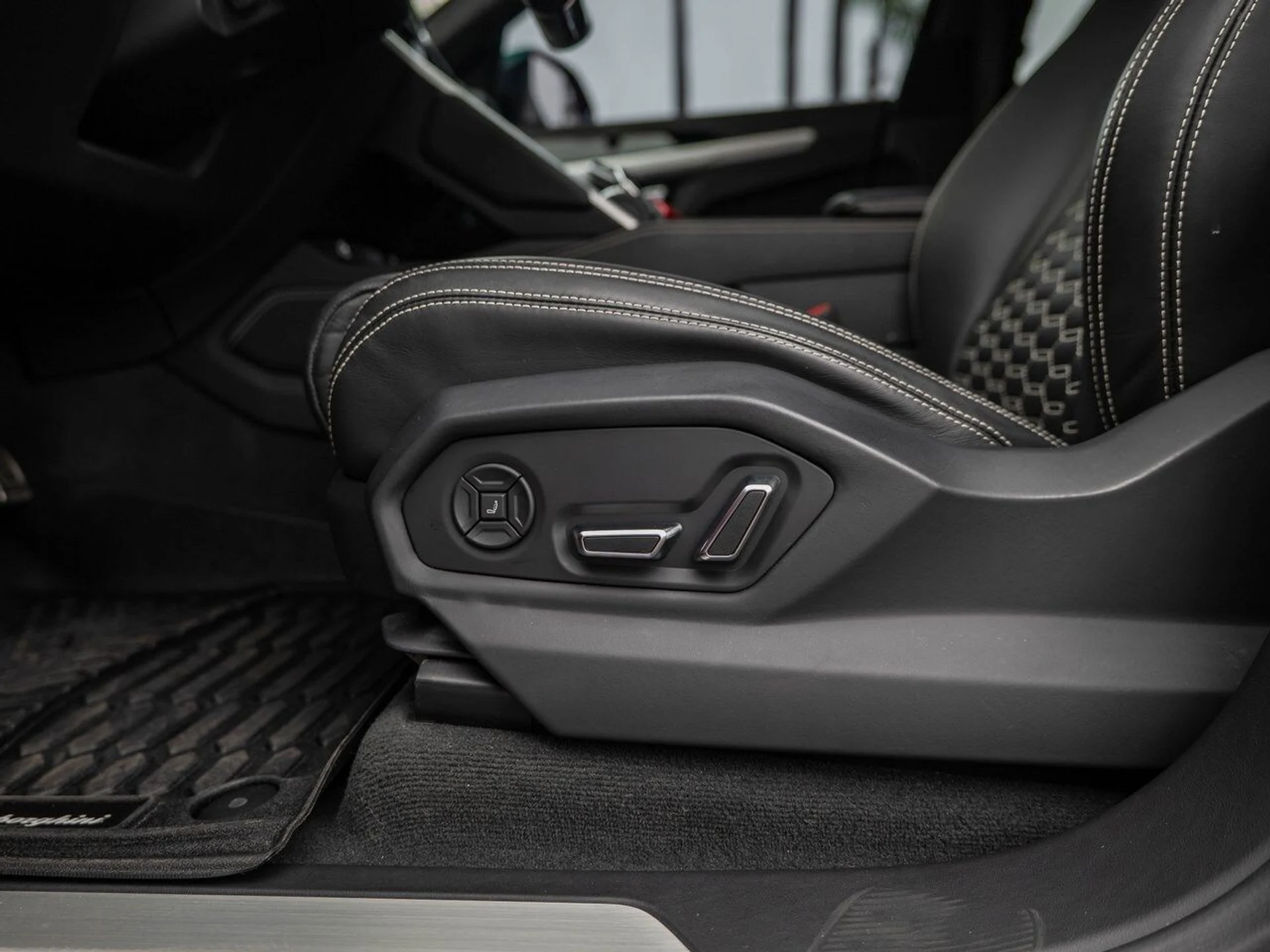 mph017_3831373346_4485a6d1659fadb50f85979c7b3c9468x_9d9342cced