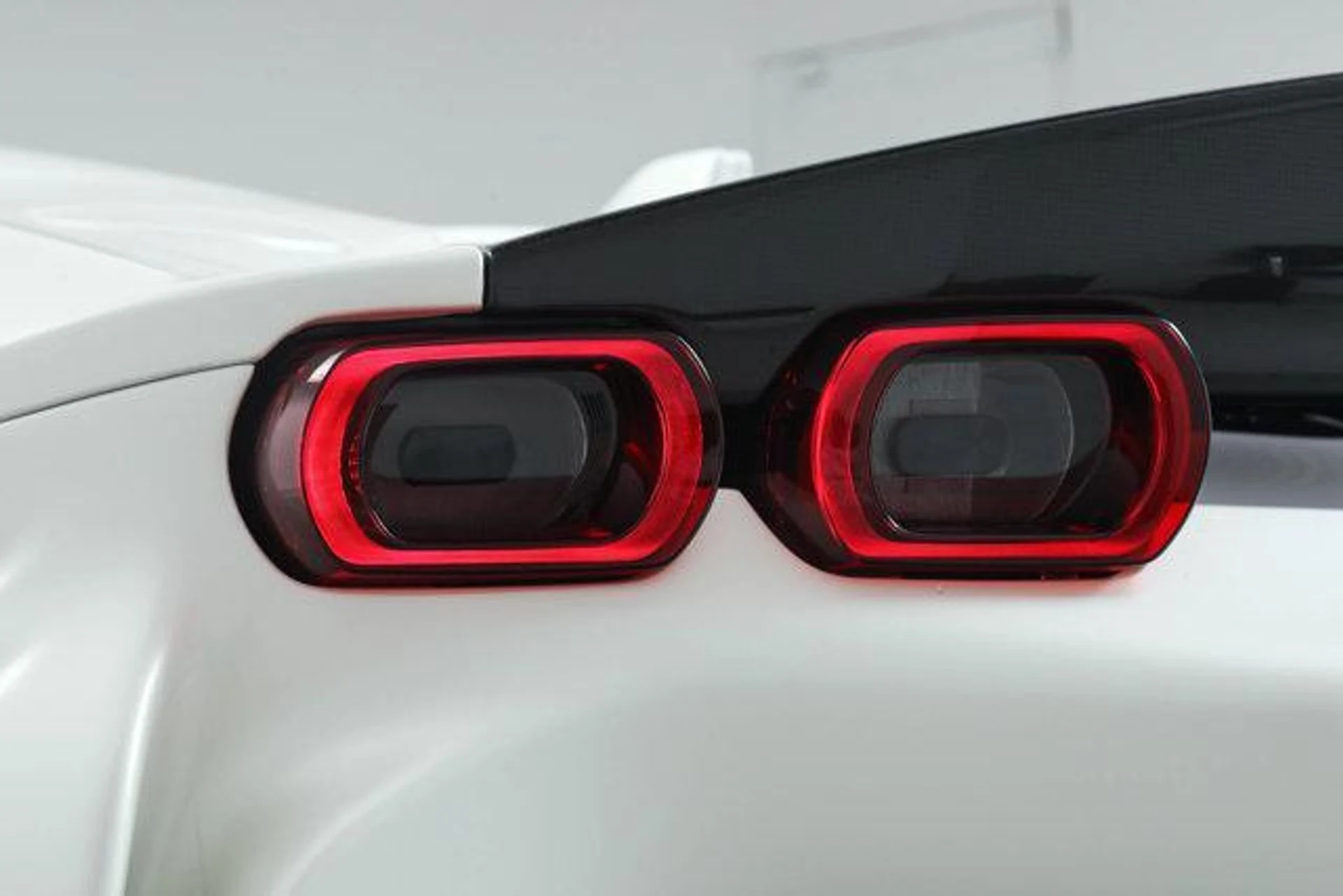 mph017_383361717_5_e9k_Dc_Hv86j7_B_Tfj1_Elv_X7v_WSA_9dfdab93b2