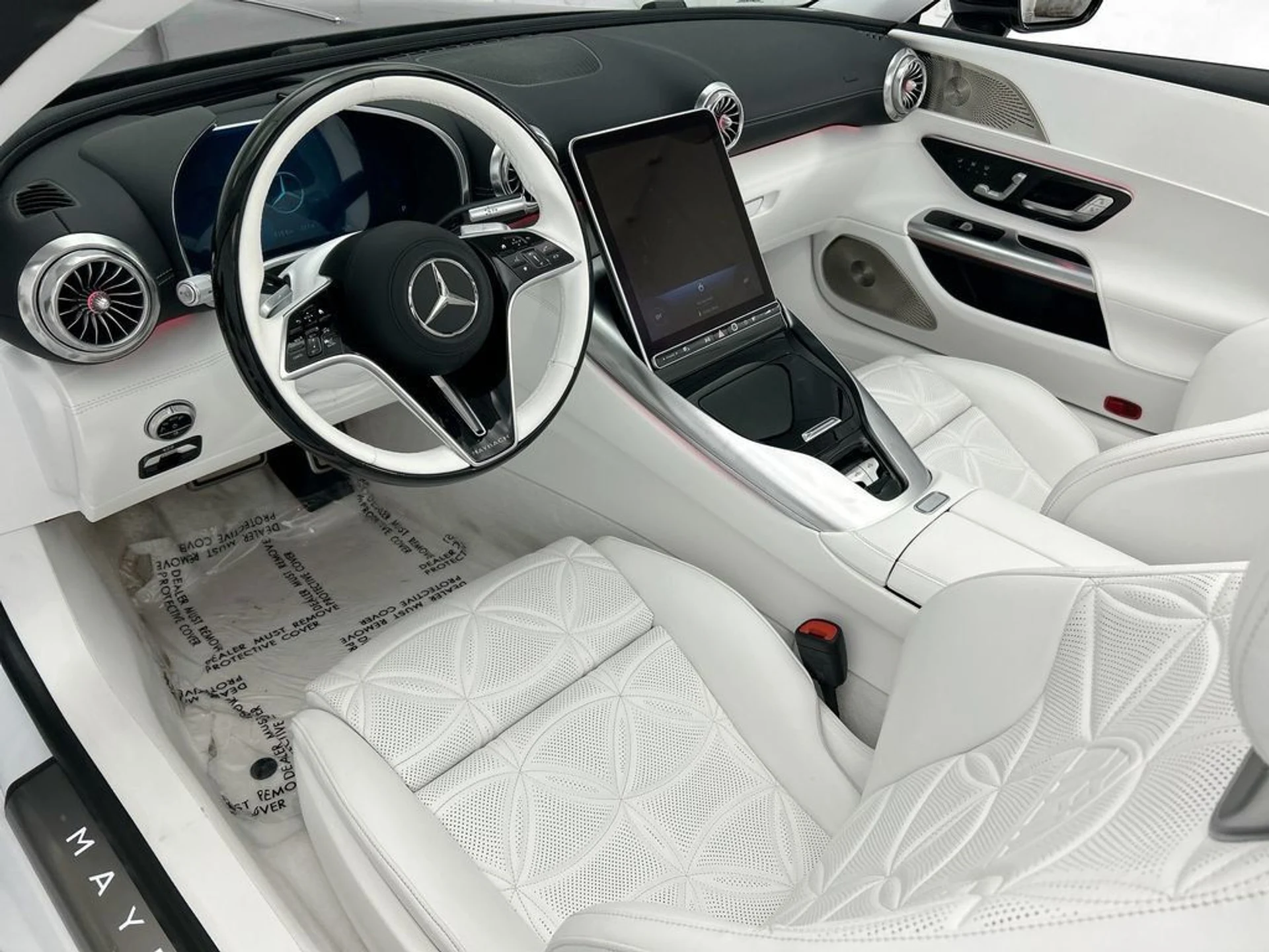 mph017_3838423377_used_2026_mercedes_benz_sl_maybachsl680monogramseriesroadster_8119_23003941_18_1024_1818806349