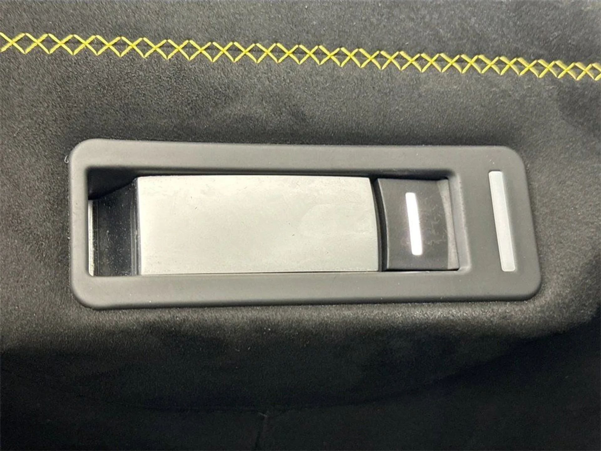 mph017_3841698773_fb06385d1613740fd4f18e4abfe098b4_3262b04118