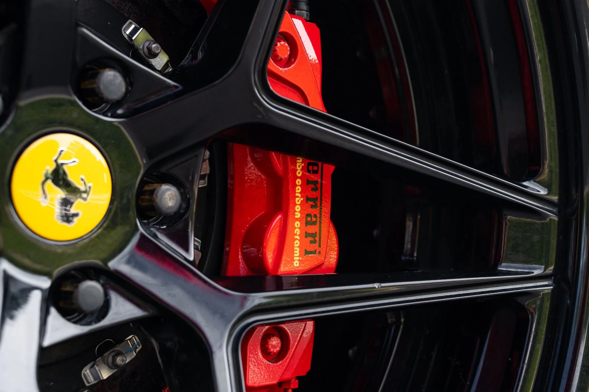 mph017_385881611_Used_2016_Ferrari_488_GTB_1777085650_53d4663c12