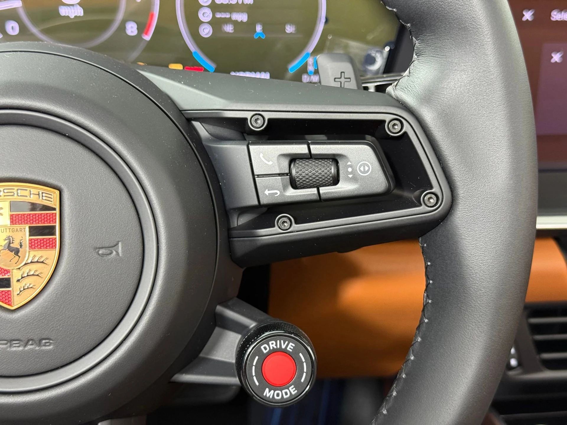 mph017_3860729898_ce2e8694e0ebcef19413ceb1c7fb588dx_4b663532cb