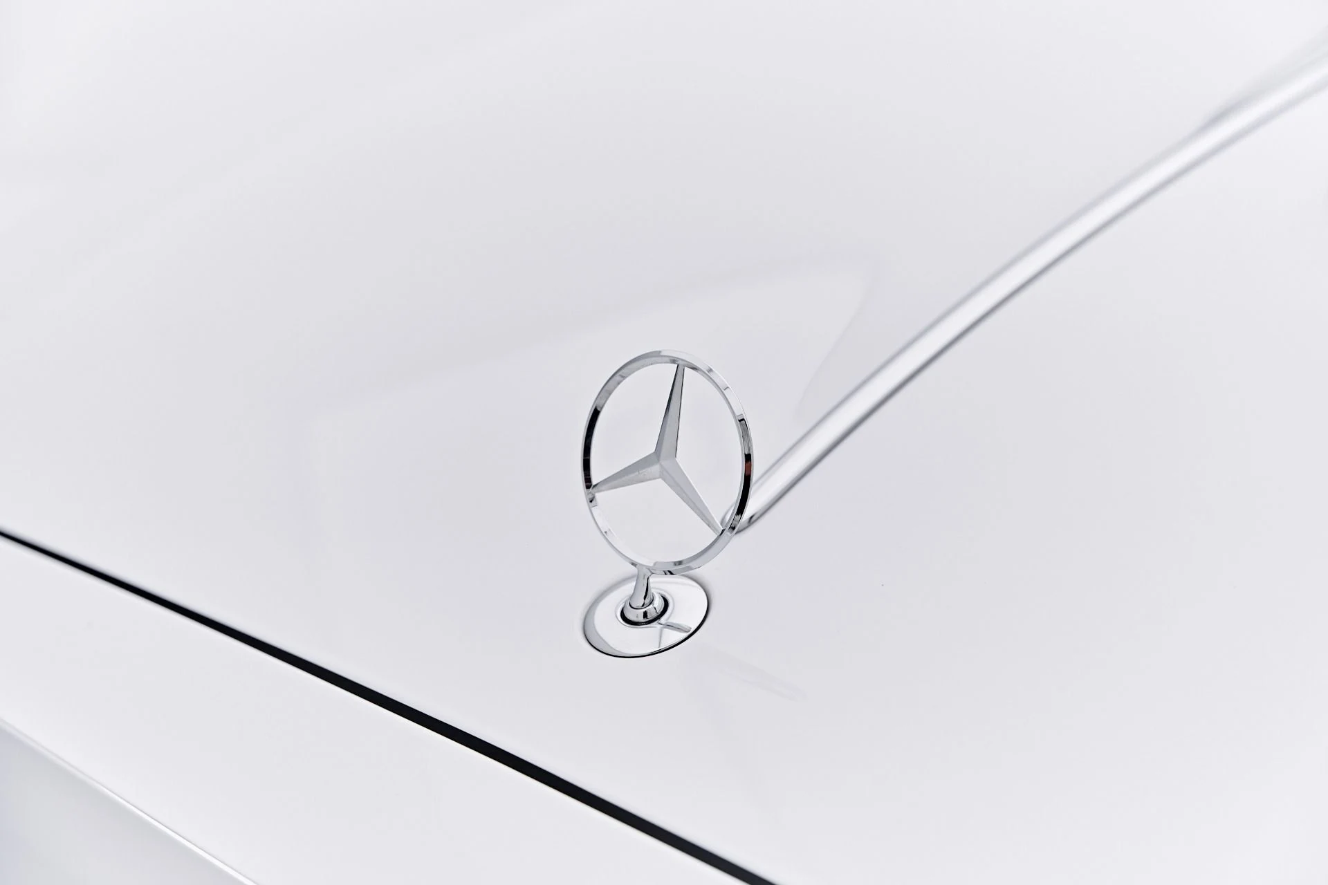 mph017_3871013174_Used_2026_Mercedes_Benz_S_Class_Maybach_S_680_1790206800_3dd499cddb